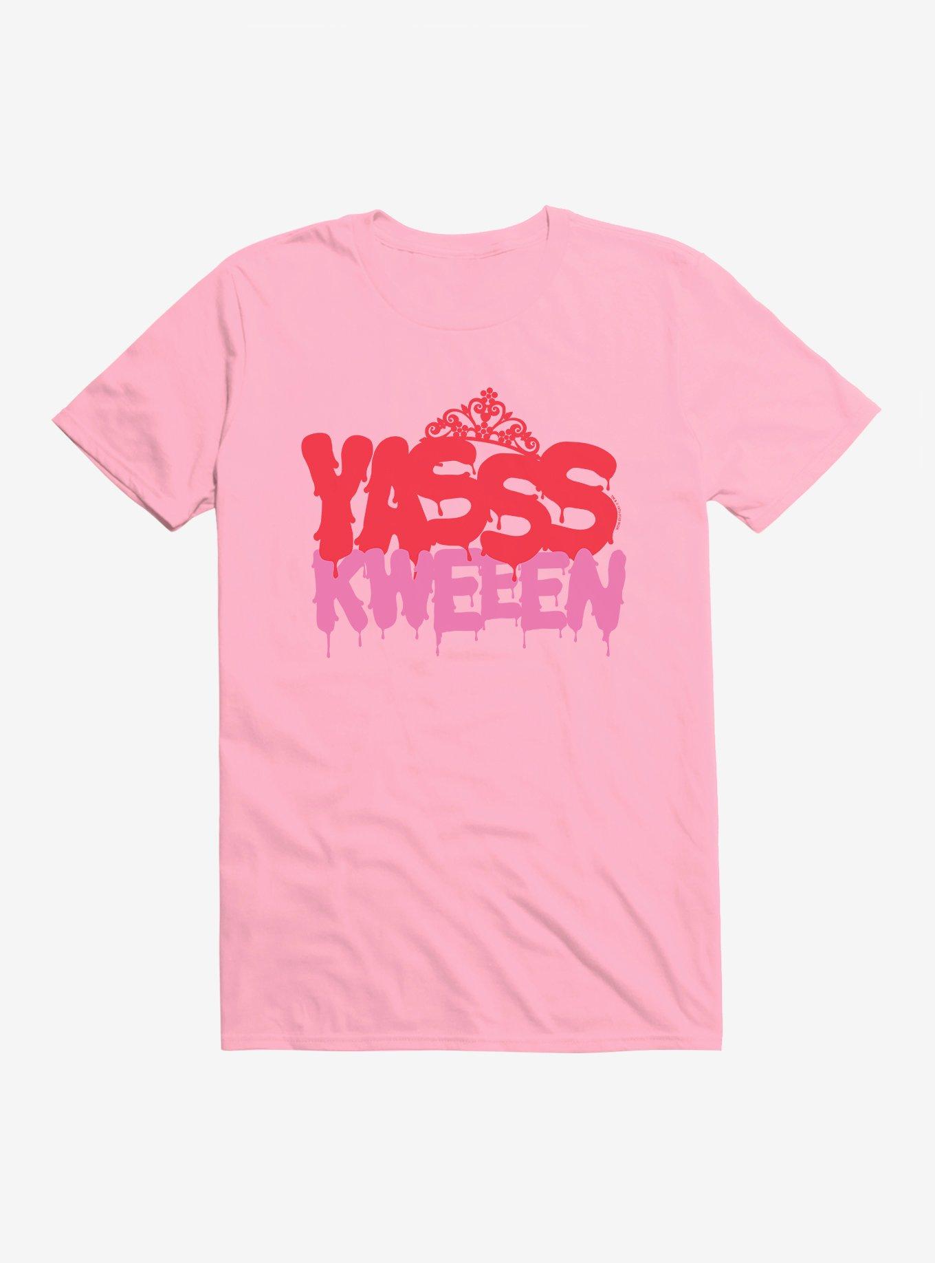 Carrie 1976 Yasss Kweeen T-Shirt | Trending Graphic Tee For Fans