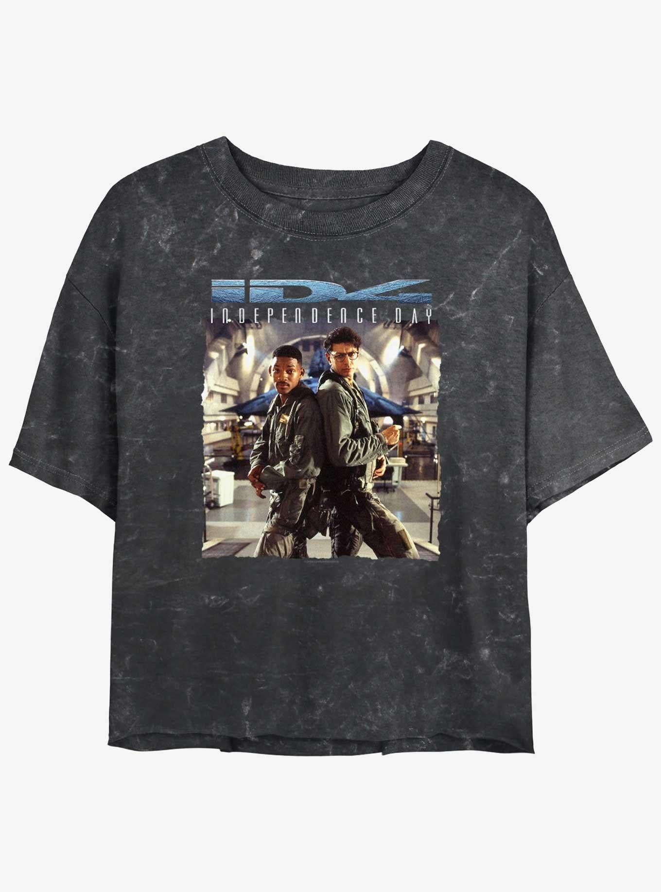 Independence Day Save The World Girls Mineral Wash Crop T-Shirt | Trending Graphic Tee For Fans