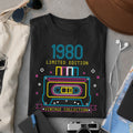 T shirt Anniversaire 43 ans Design Vintage T shirt Homme et Femme Bio Humour Edition Limite Cassette Rtro Graphic Tee – Feel-Good Design · Trending Graphic Apparel