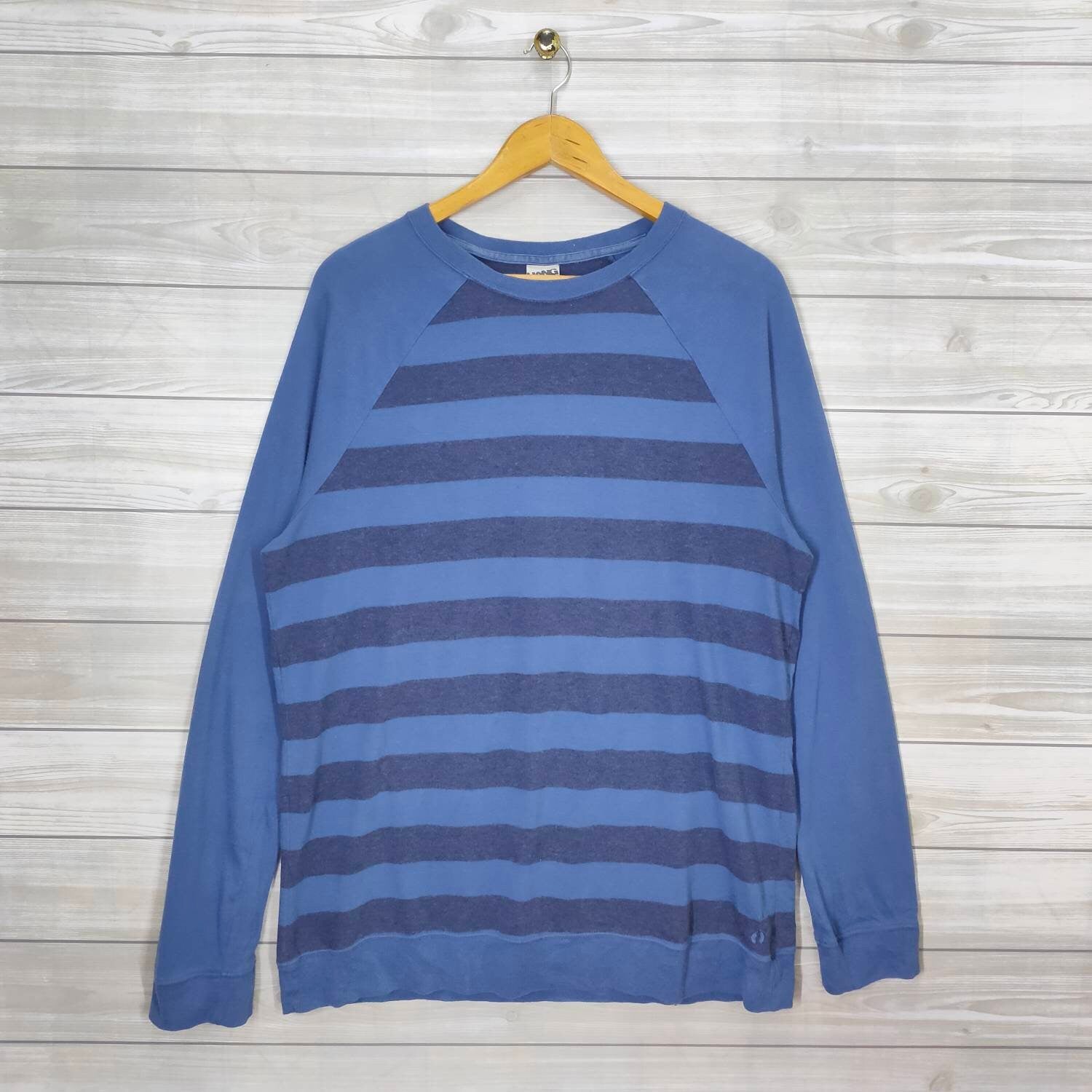 Hang Ten Long Sleeve X Large Vintage Hang Ten Top Tee Raglan Strippes Size XL Graphic Tee – Easygoing Wear · Trending Graphic Apparel