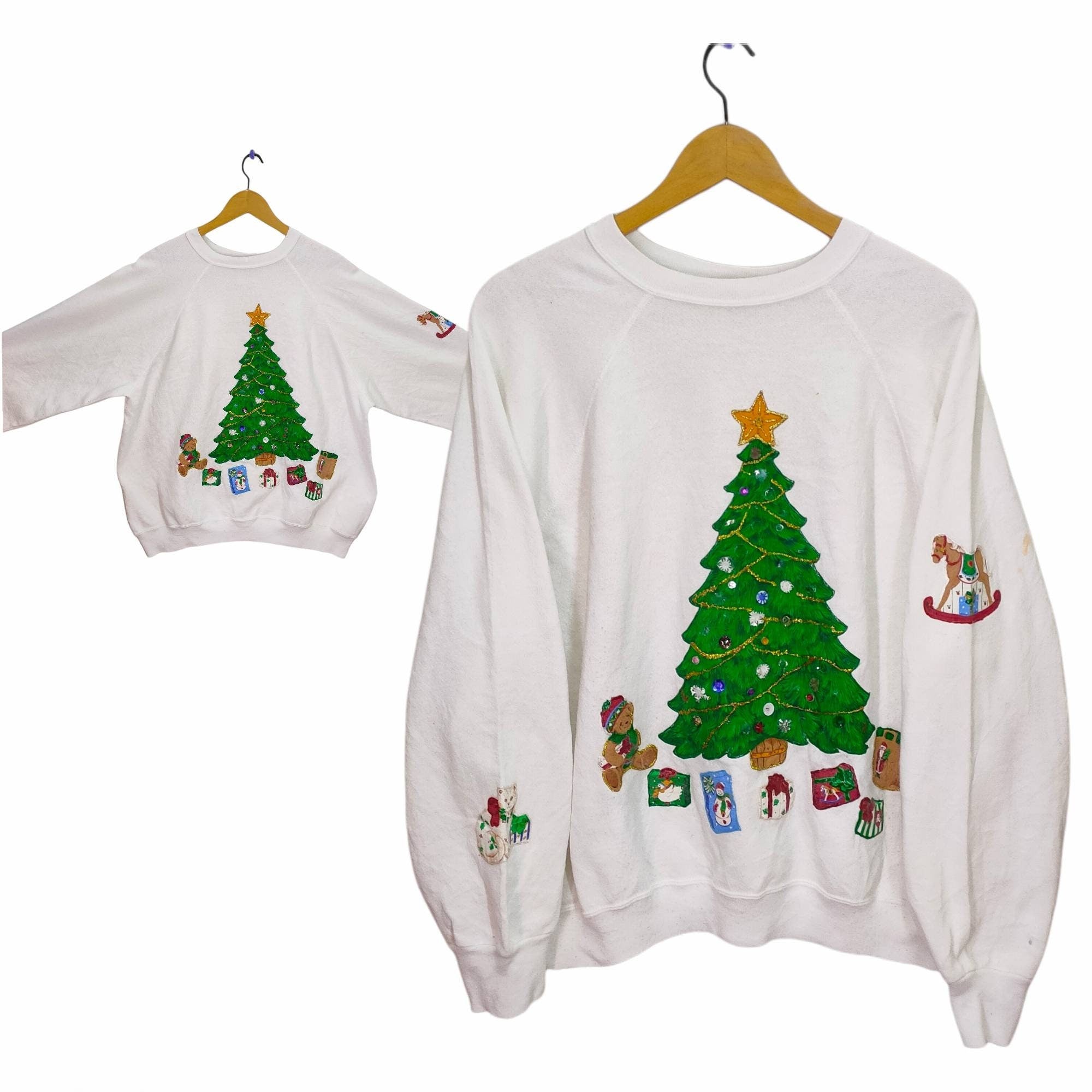 90s Christmas Tree Sweater Raglan X Large Vintage Tultex Happy Holiday Sweatshirt Jumper Pullover Crewneck White Size XL Sweatshirt – Easygoing Wear · Great Gift For Fans