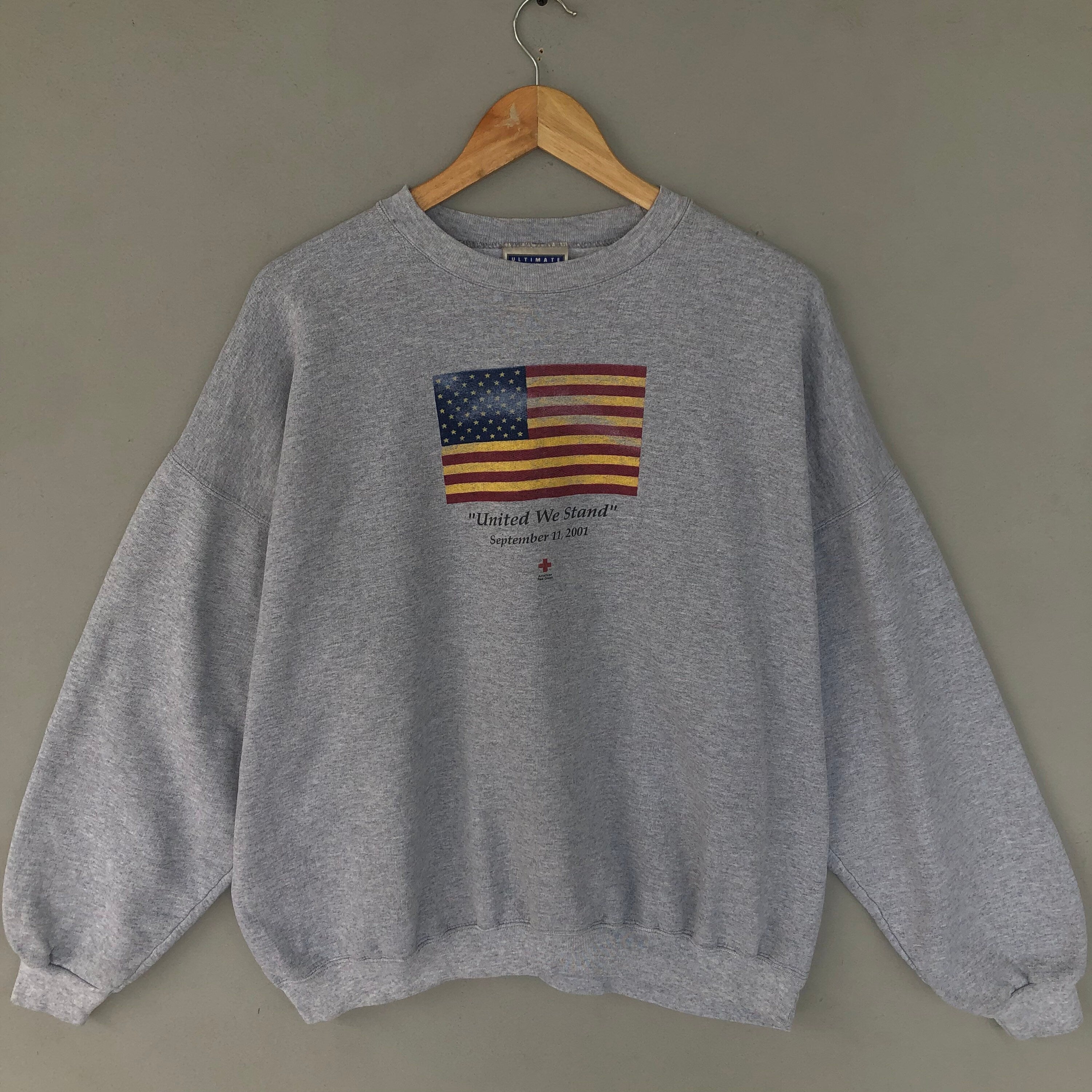 Vintage 00s United We Stand September 112001 Printed Sweatshirt Crewneck Colour Grey Size Medium Sweatshirt – Premium Graphic · Must-Have Style