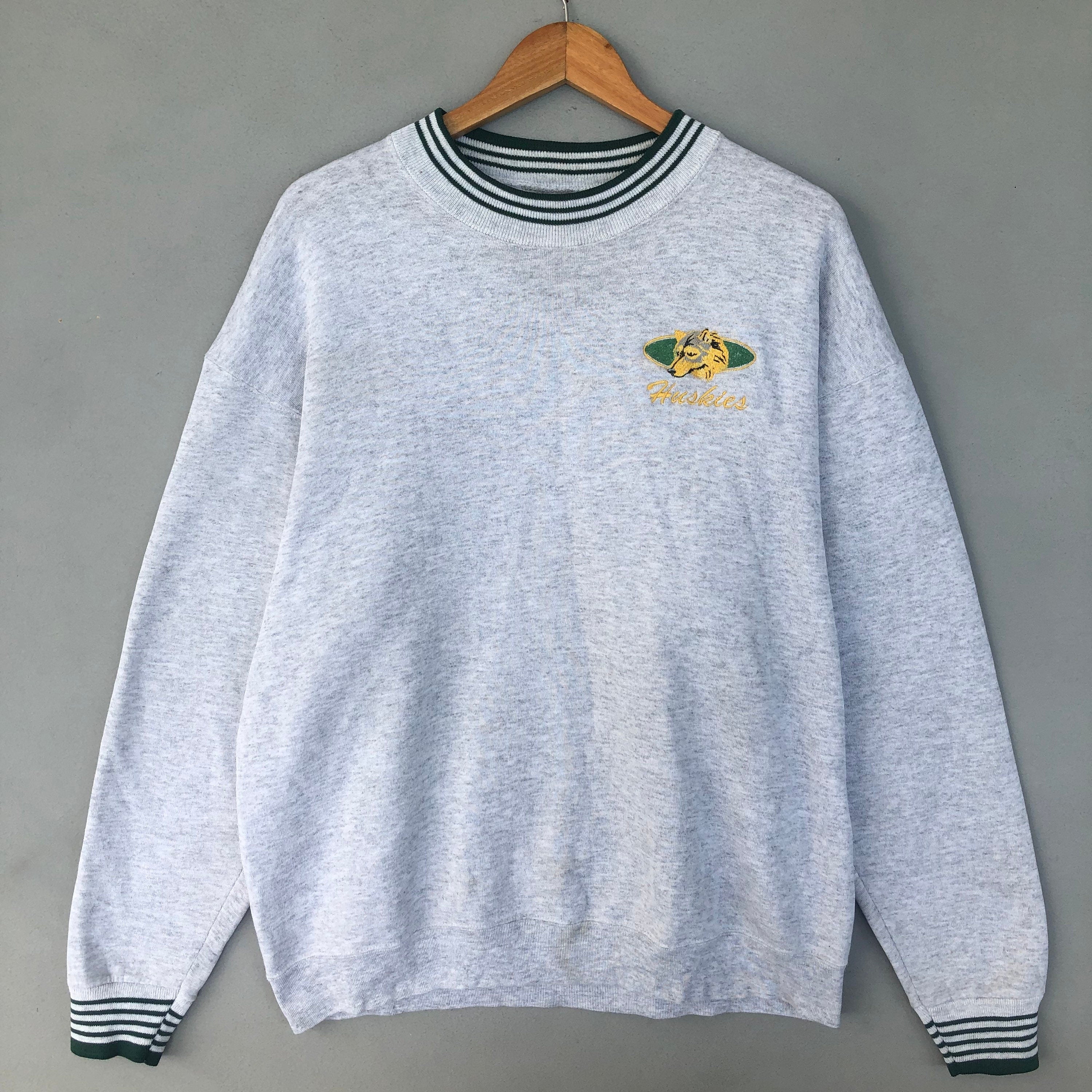 Vintage 90s Oneita Tag Huskies Small Logo Embroided Sweatshirt Crewneck Baggie Pullover Sweater Huskies University Colour Grey Size Large Sweatshirt – Easygoing Wear · Must-Have Style
