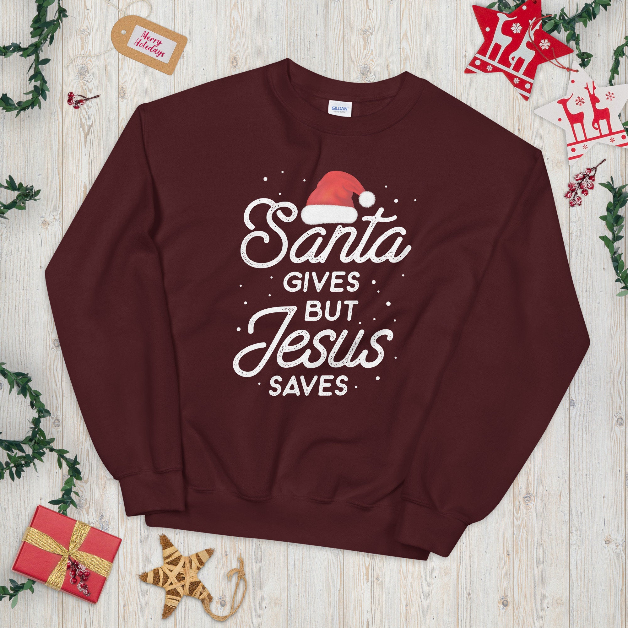 Difference of Santa and Jesus Xmas Unisex Sweatshirt Sweatshirt – Easygoing Wear · Great Gift For Fans