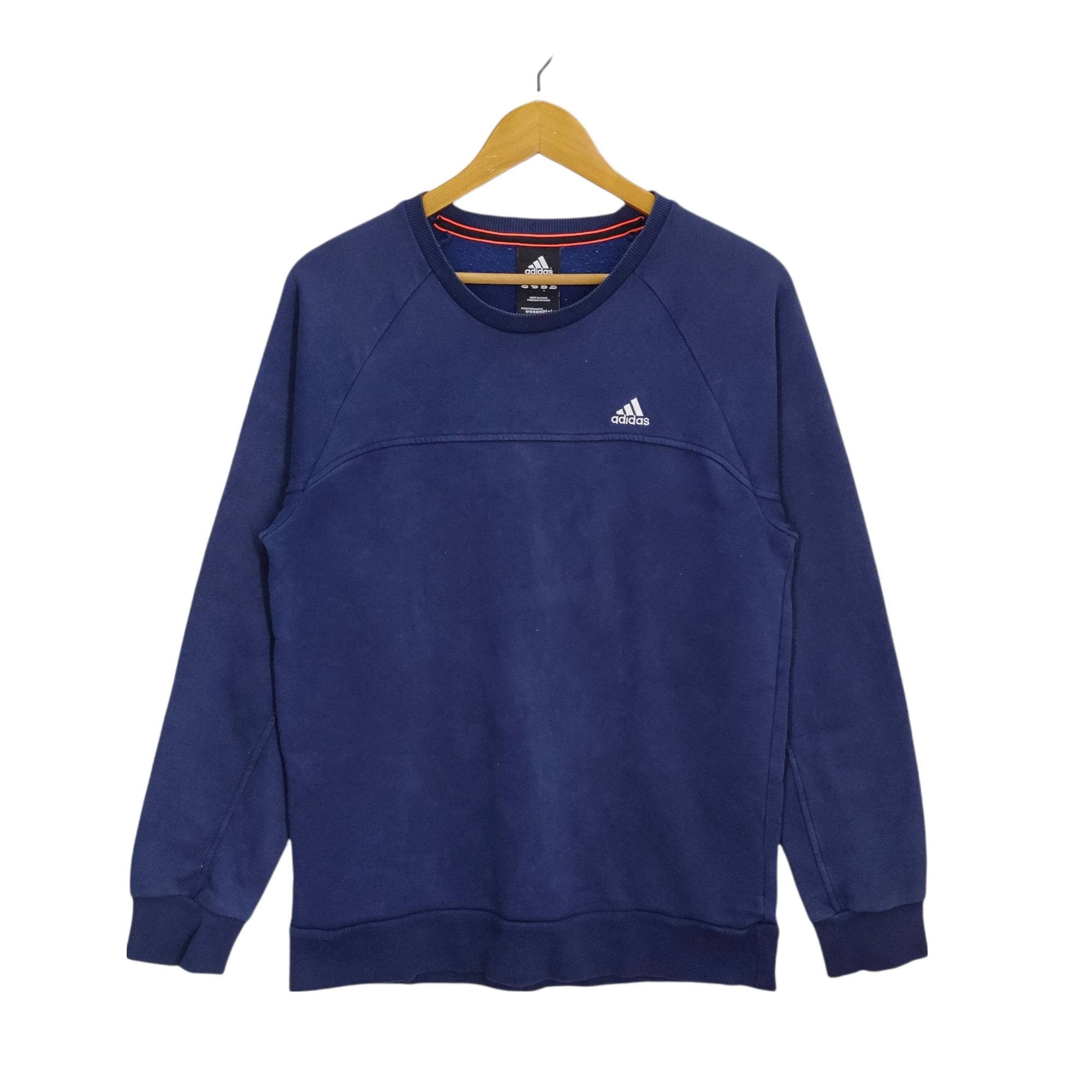 Y2K Adidas Raglan Sweatshirt Medium Vintage Adidas Embroidery Logo Sweater Jumper Pullover Crewneck Navy Blue Size M Sweatshirt – Easygoing Wear · High-Quality Print