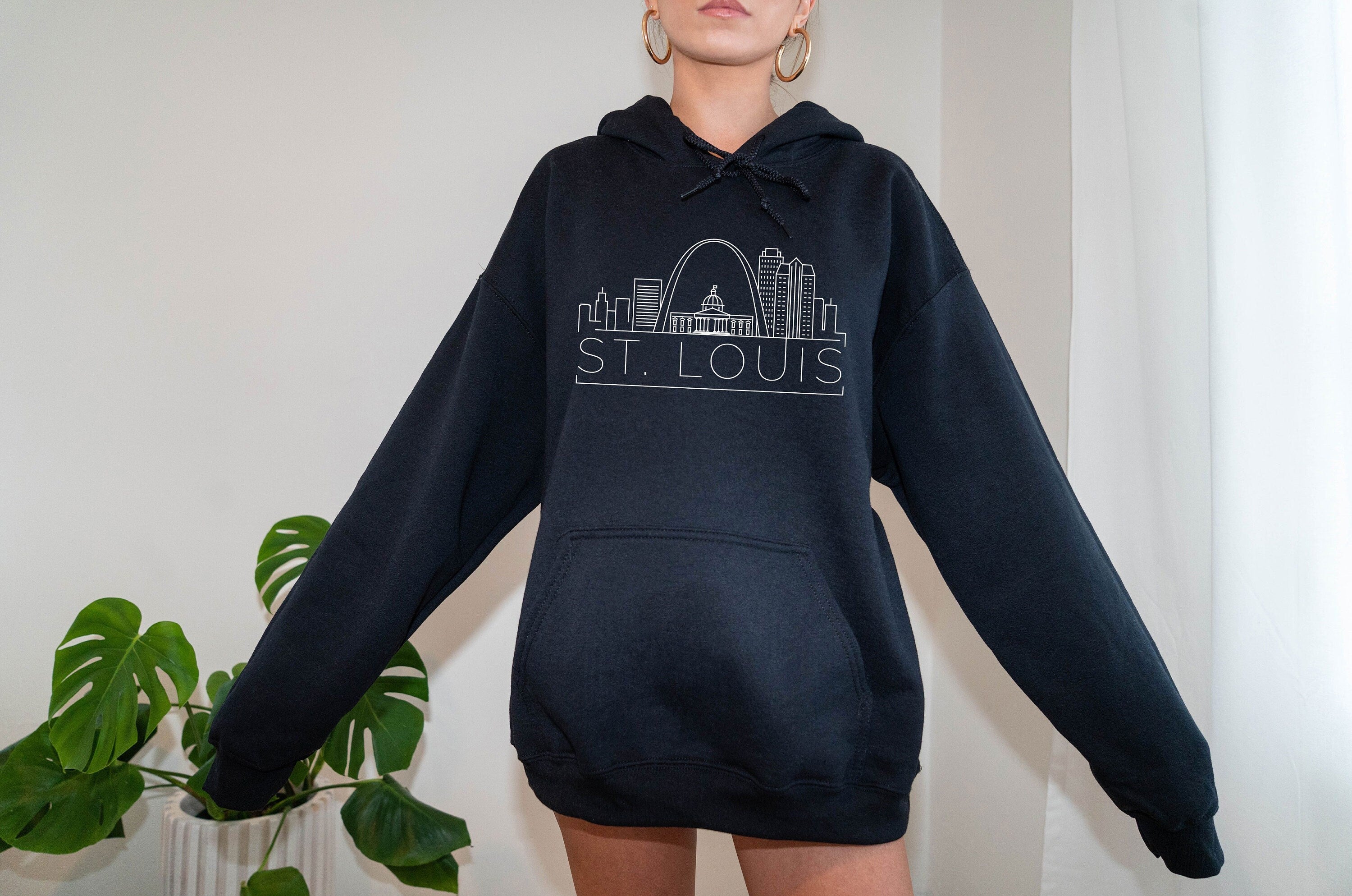 St Louis Hoodie Adult Unisex Skyline St Louis Missouri Sweatshirt Hoodie – Fan Favorite · Trending Graphic Apparel