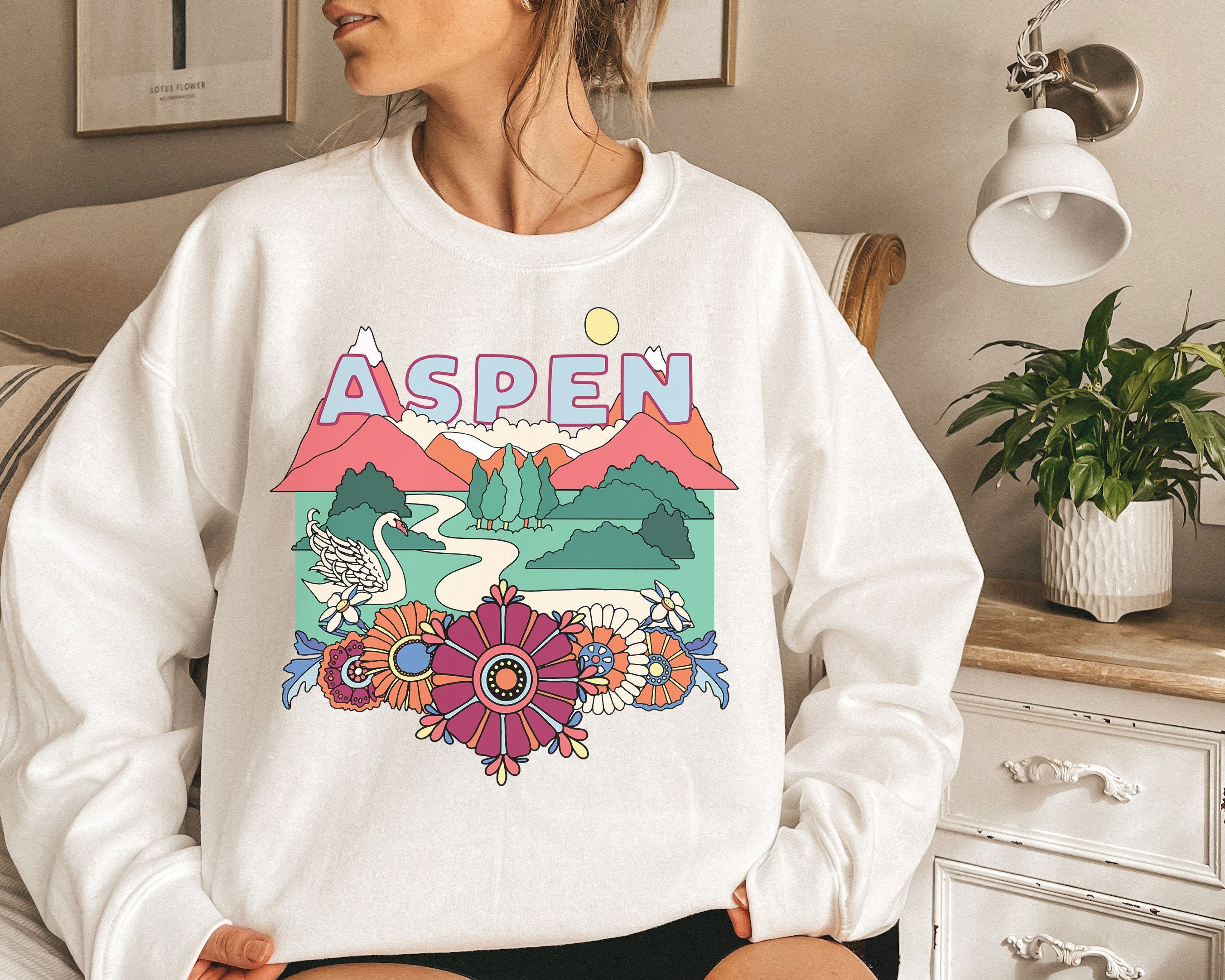 Aspen Unisex Sweatshirt Retro Vintage Style Aspen Sweatshirt Colorado Mountain Sweater Personalization Available Sweatshirt – Easygoing Wear · Trending Graphic Apparel