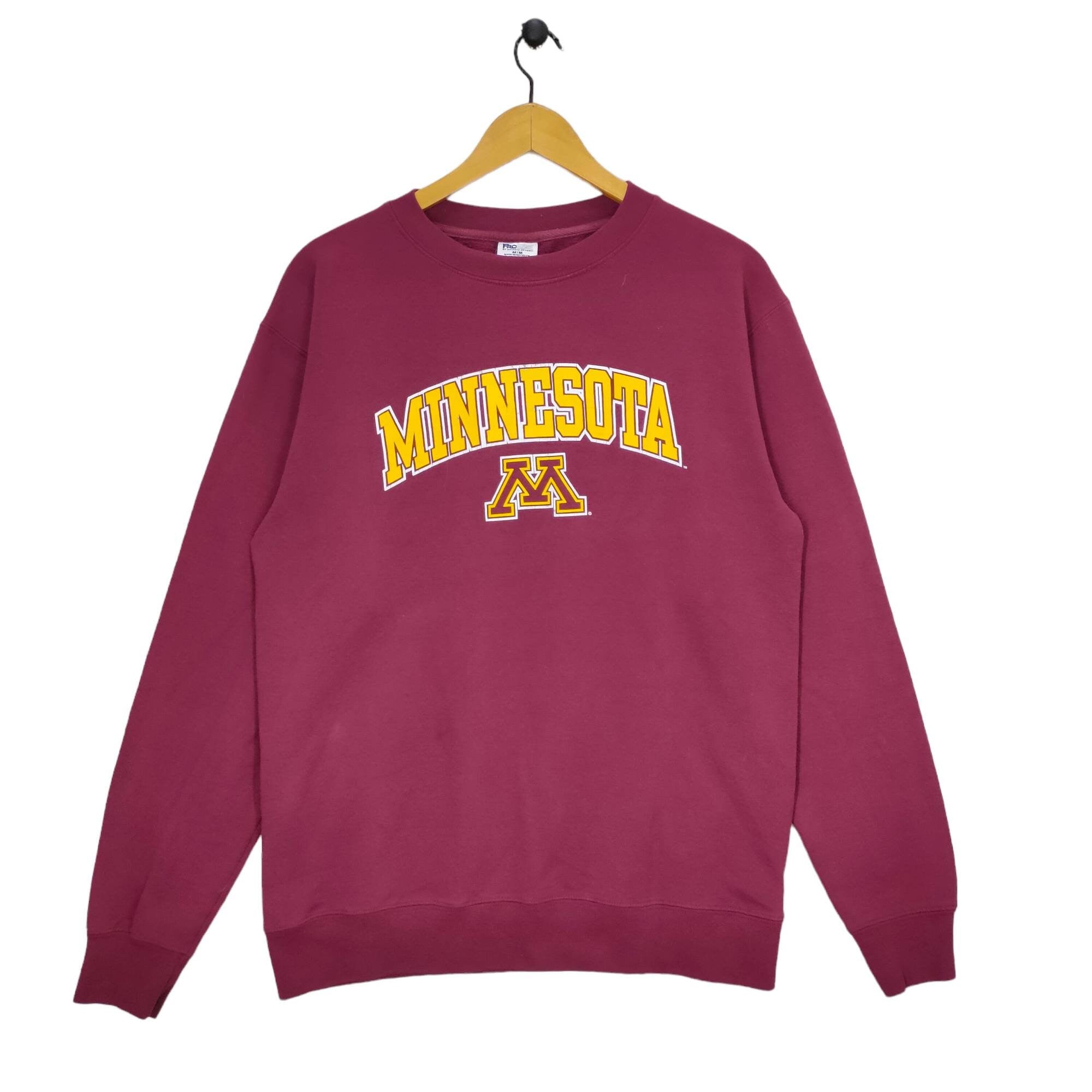 90s Minnesota Crewneck Sweatshirt Medium Vintage Pro EDGE Sweater Jumper Pullover Baggy Maroon Size M Sweatshirt – Easygoing Wear · Perfect For Daily Wear
