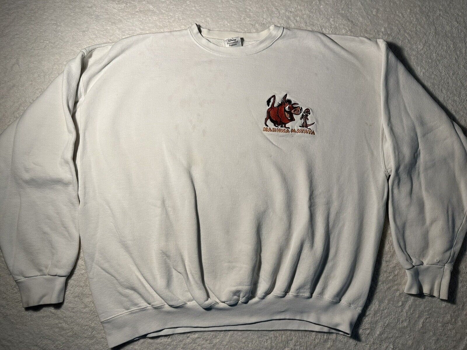 Vintage 1990s 90s Lion King Hakuna Matata Timon Pumba Disney Employee Crewneck L Graphic Tee – Easygoing Wear · Top Pick For Any Outfit