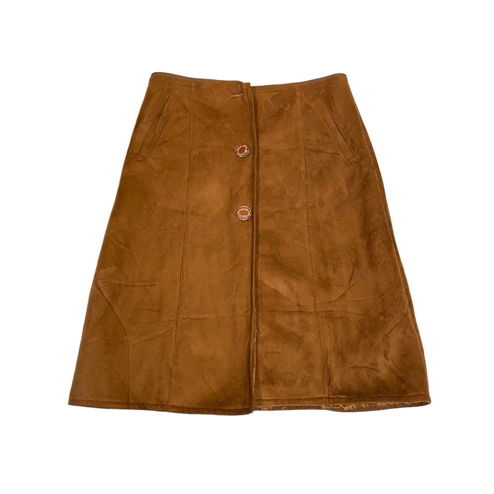 Brilliance Vogue Warm Pile Lined Skirt Vintage Luxury High End Brown VTG Graphic Tee – Feel-Good Design · High-Quality Print