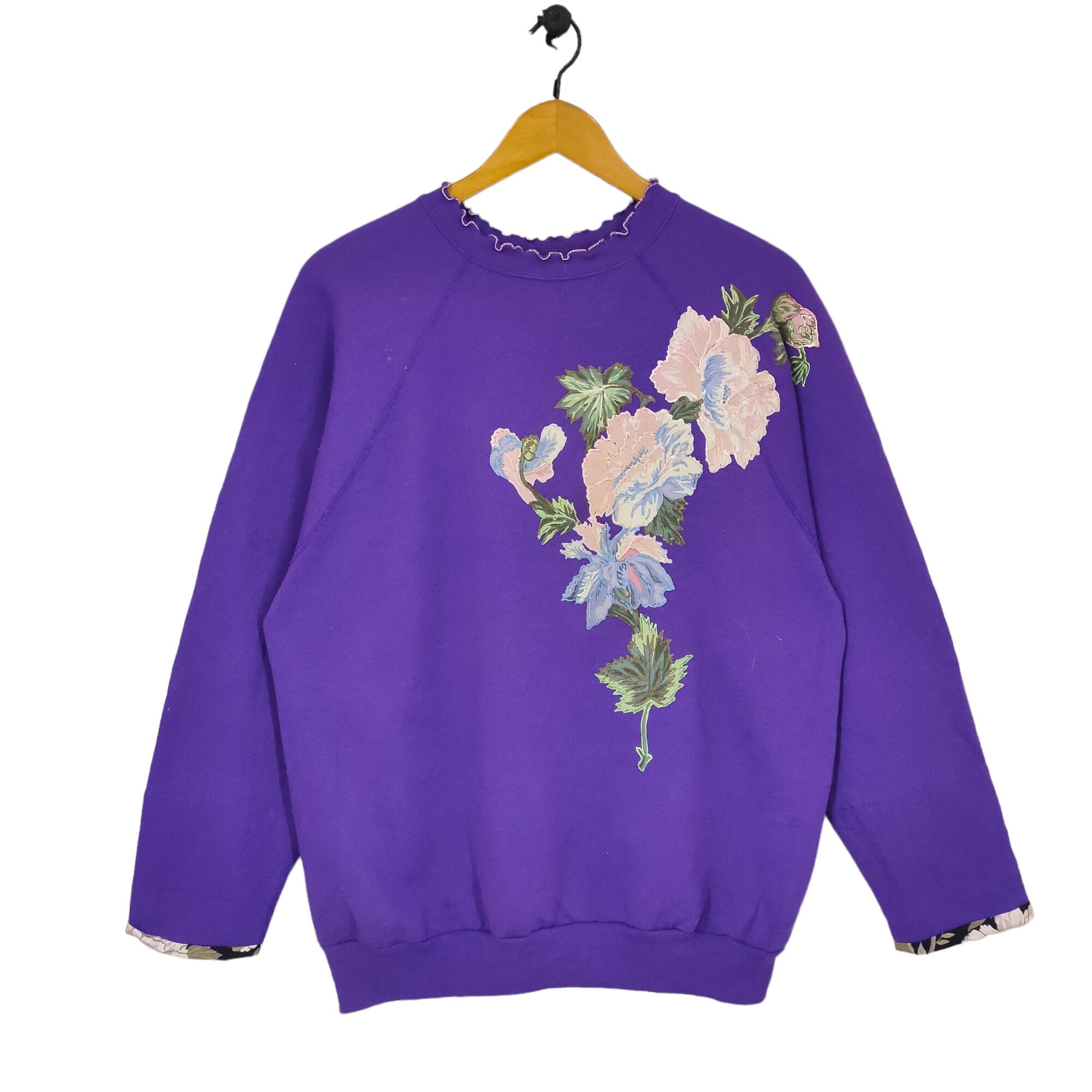 Floral Sweatshirt Tultex Sweater Vintage 90s Crewneck Flower Graphic Raglan Sweatshirt Purple Lilac women39s Large Sweatshirt – Fan Favorite · Perfect For Daily Wear