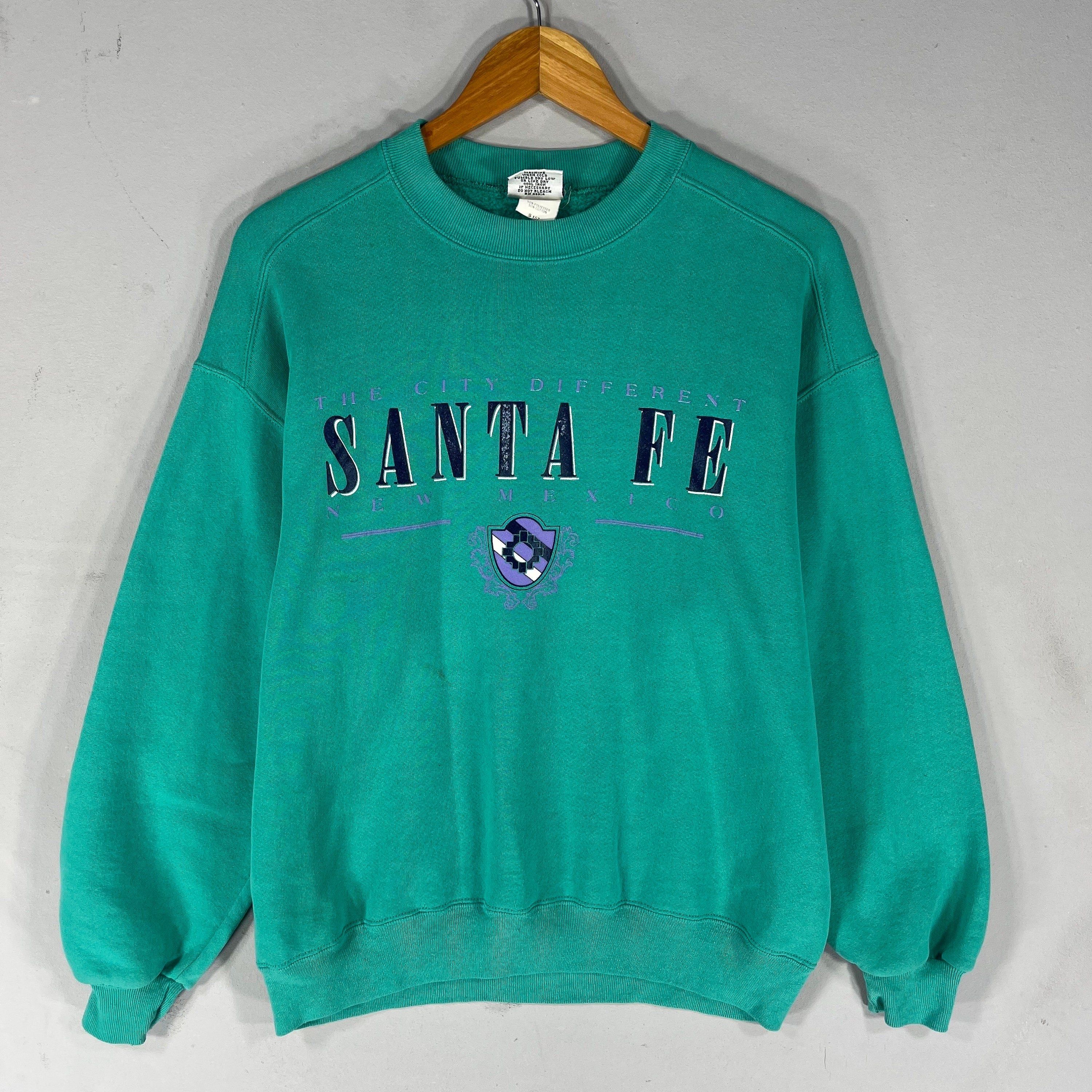 Vintage Gear Tag Sante Fe New Mexico Spellout Printed Sweatshirt Crewneck Pullover Baggie Sweater Mexico Colour Green Size Large Sweatshirt – Feel-Good Design · High-Quality Print