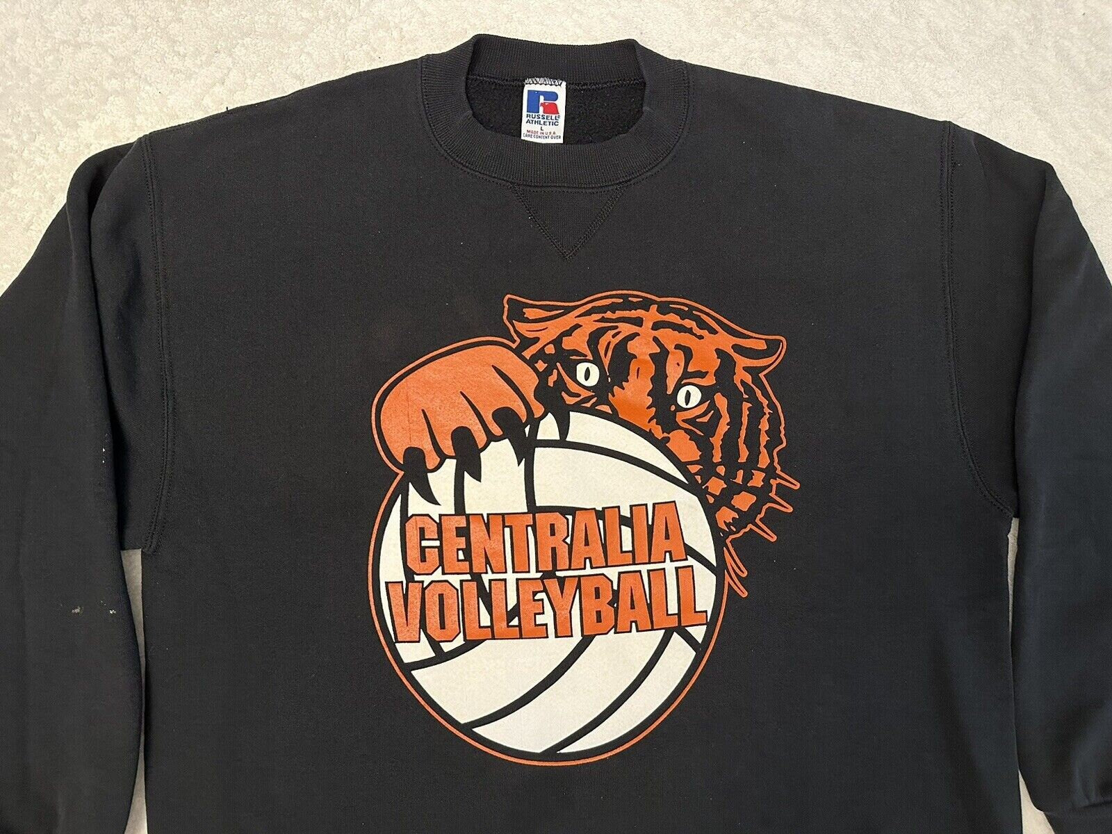 Vintage 1990s 90s Centralia Washington Volleyball Russell Athletic Crewneck L Graphic Tee – Feel-Good Design · High-Quality Print