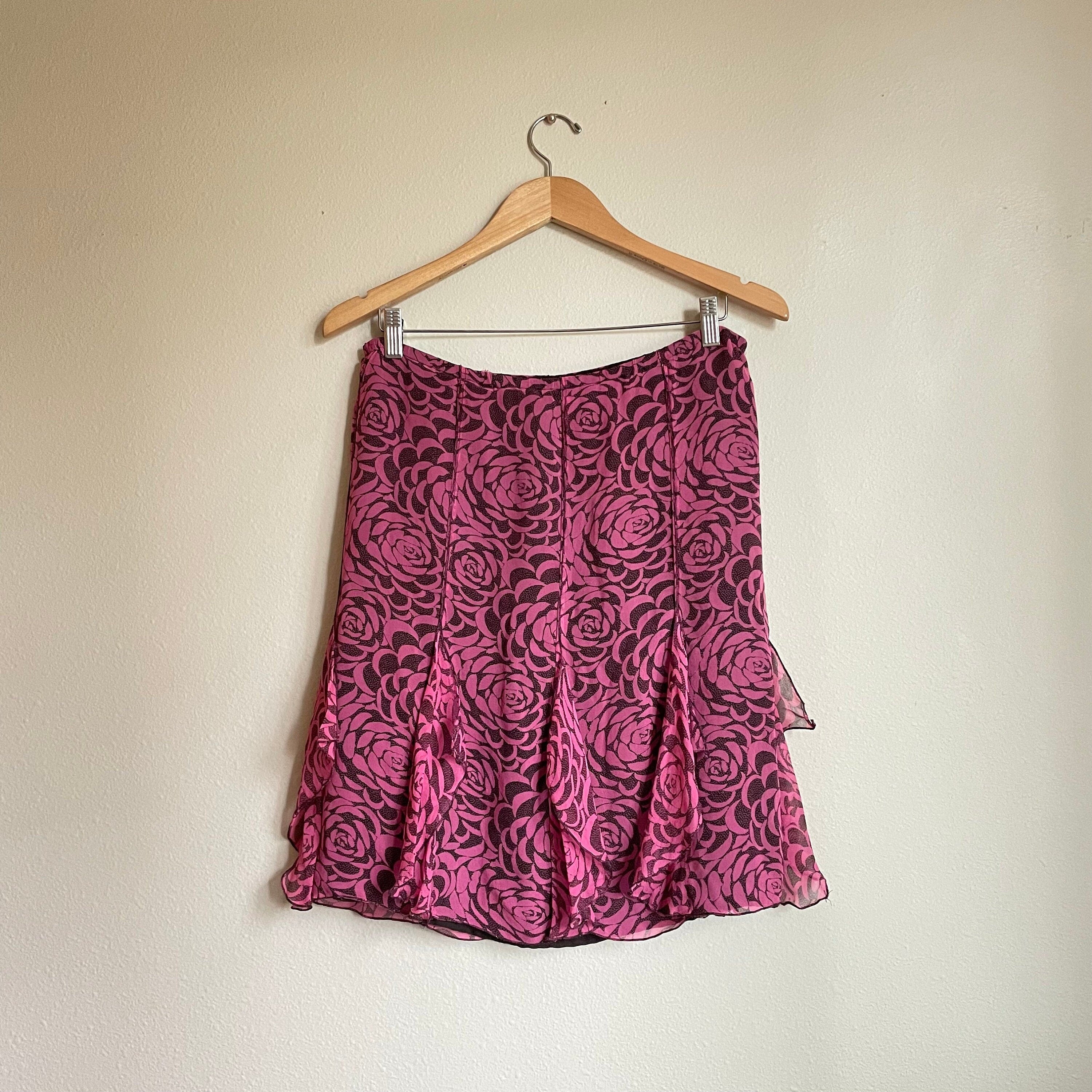 Y2K Silk Pink Floral Rose Print Ruffle Midi Skirt Size 8 Graphic Tee – Everyday Comfort · Perfect For Daily Wear