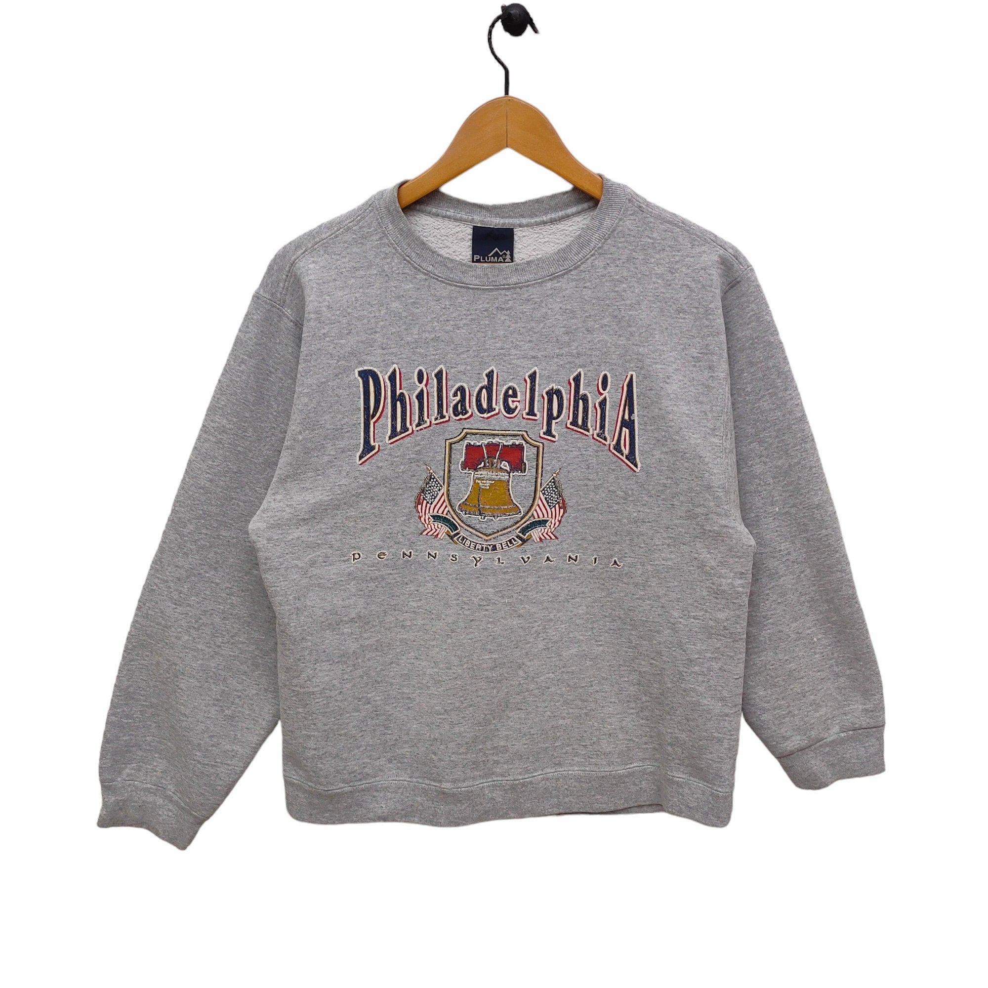 90s Philadelphia Liberty Bell Sweatshirt Medium Vintage Pluma Outdoors Pennsylvania Souvenir Sweater Jumper Crewneck Gray Size M Sweatshirt – Easygoing Wear · Must-Have Style