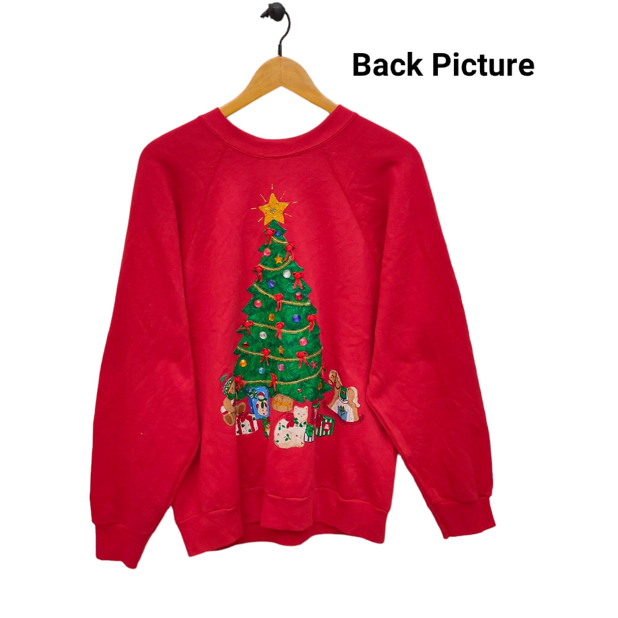 90s Distressed Christmas Back Print Raglan Sweatshirt Large Vintage Christmas Tree Cat Snowman Sweater Jumper Crewneck Red Size L Sweatshirt – Everyday Comfort · Trending Graphic Apparel
