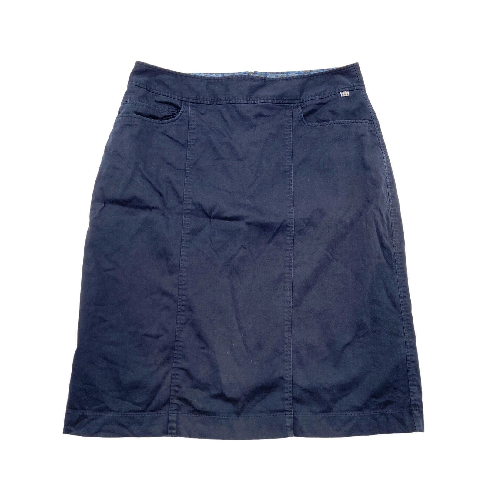 Aquascutum Navy Blue Knee Length Skirt Vintage Luxury High End Designer VTG Graphic Tee – Aesthetic Look · Trending Graphic Apparel