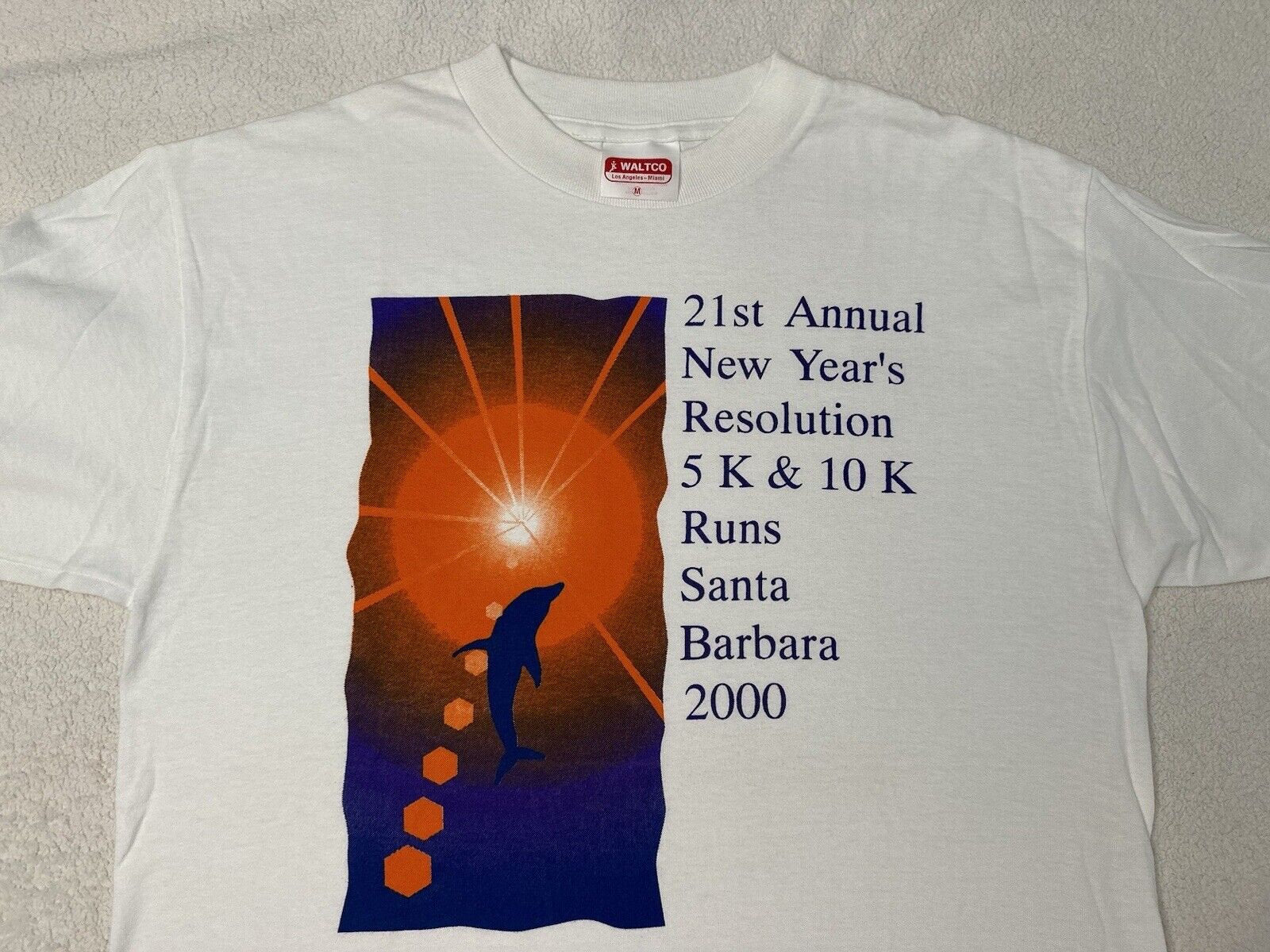 Vintage 2000s Y2K 2000 New Years 5K 10K Santa Barbara Run Event T Shirt M L NEW Graphic Tee – Fan Favorite · Great Gift For Fans