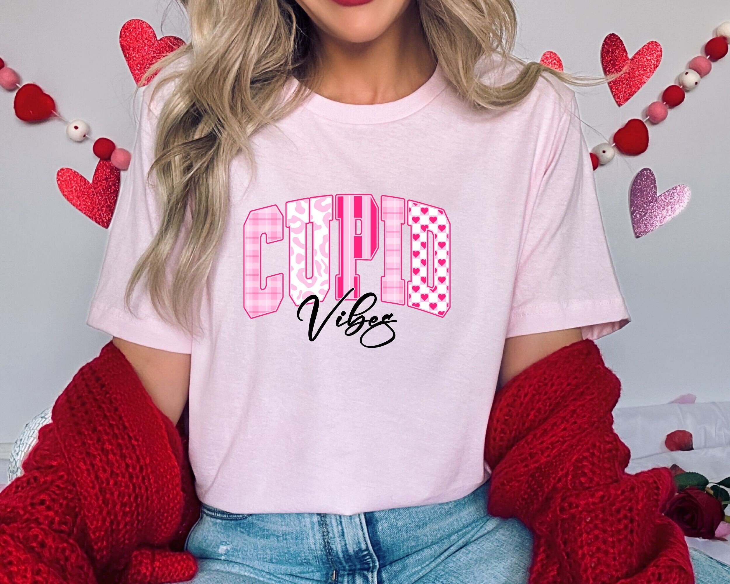 Valetines Day Womens Valentines Day Shirt deas Couple ShirtsValentines Day GiftsGift for GirlfriendGift For WifeHappy Valentines Day Graphic Tee – Aesthetic Look · Great Gift For Fans