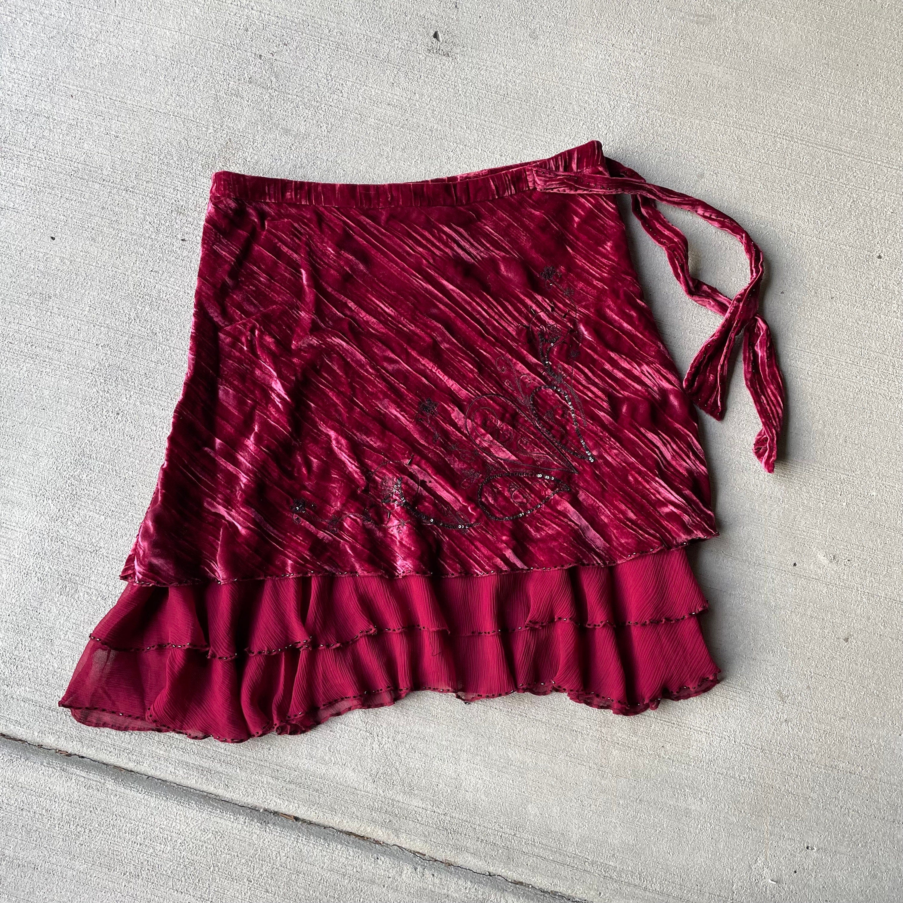 Vintage 2000s Y2K Velour Beaded Fairy Skirt With Silk Ruffle Trim Size Large Graphic Tee – Aesthetic Look · Trending Graphic Apparel