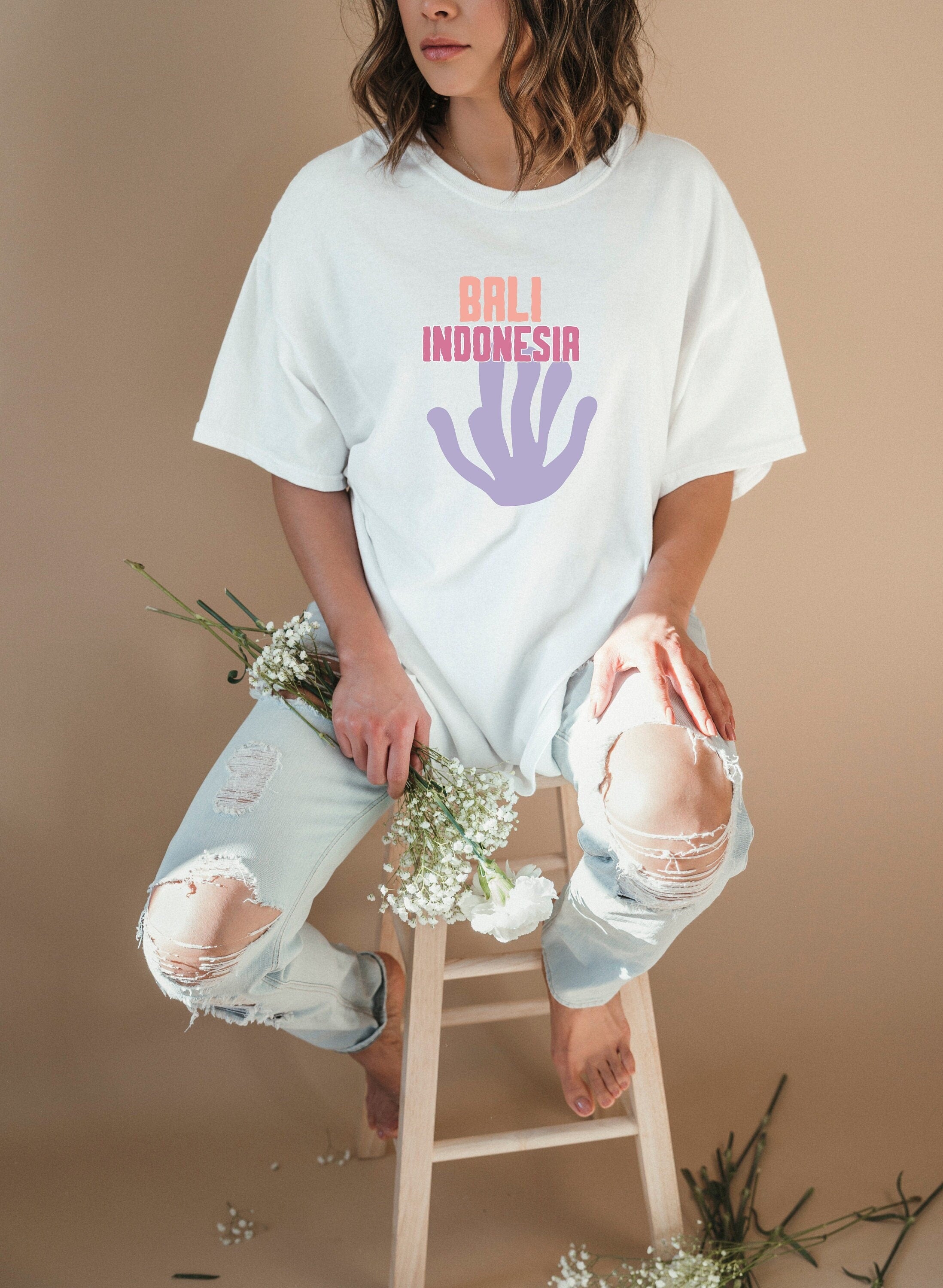 Vintage Bali T Shirt Bali Shirt retro Bali Gift Unisex Bali Shirt Graphic Tee – Fan Favorite · Trending Graphic Apparel
