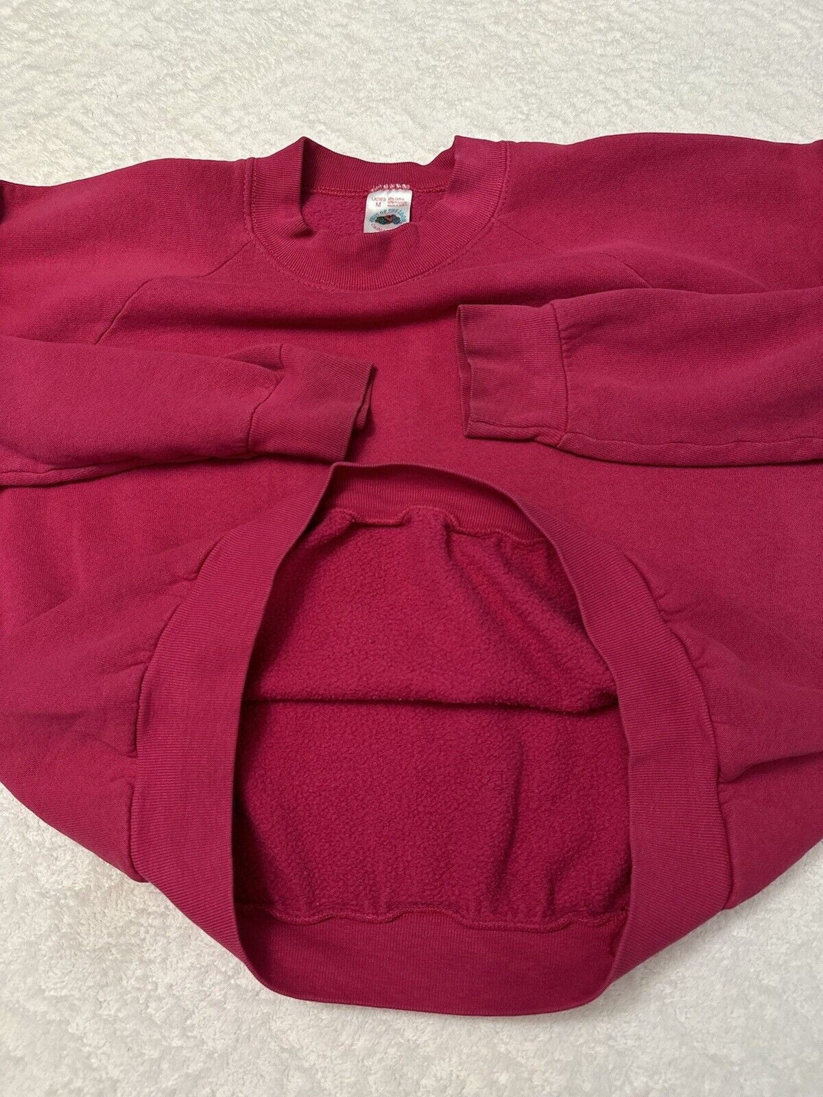 Vintage 80s 90s Fruit Of The Loom Casual Wear Blank Magenta Sweatshirt Womens M Sweatshirt – Feel-Good Design · Must-Have Style