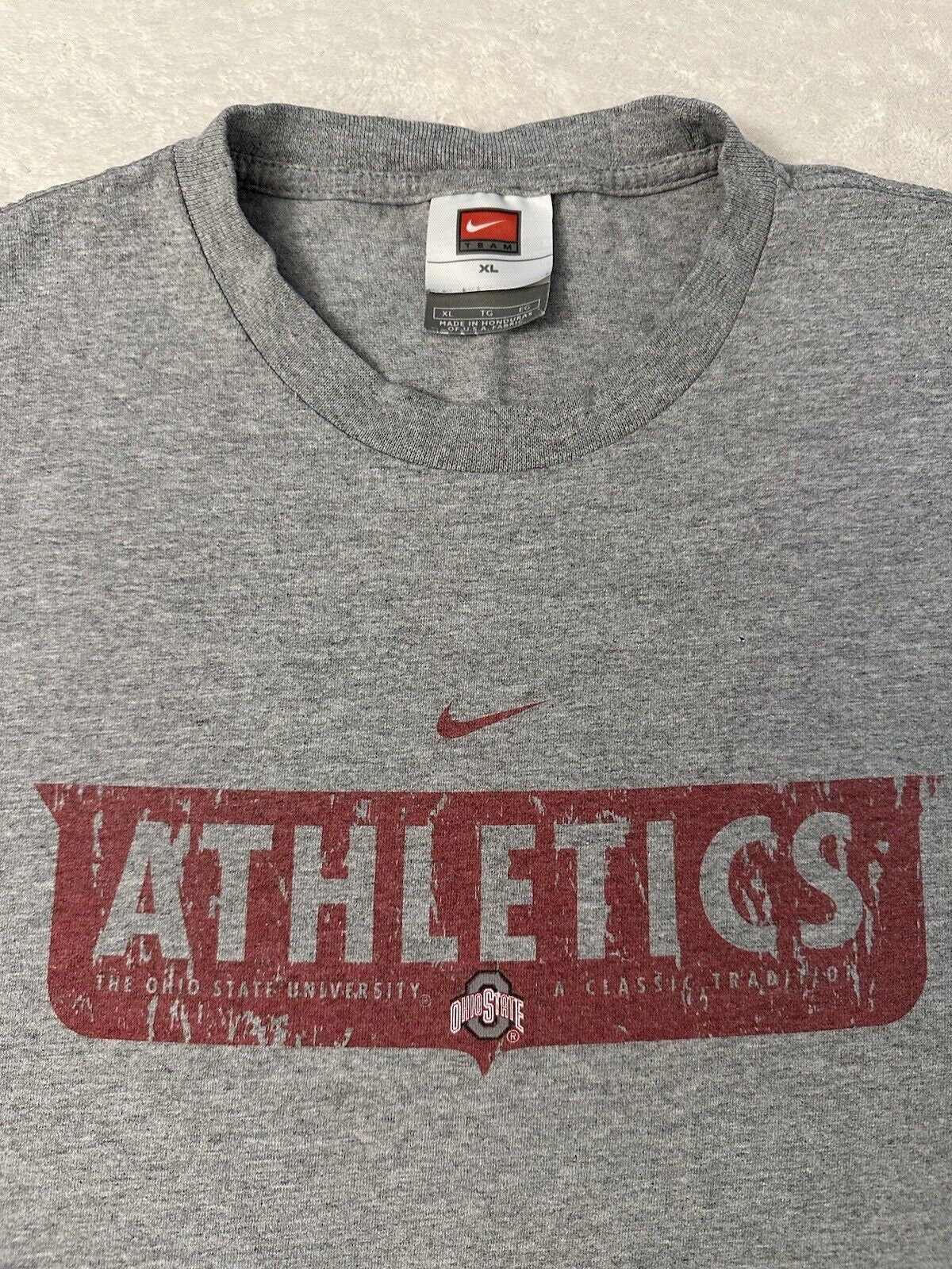 Vintage 1990s Y2K Nike Ohio State University Athletics Center Swoosh T Shirt XL Graphic Tee – Feel-Good Design · High-Quality Print