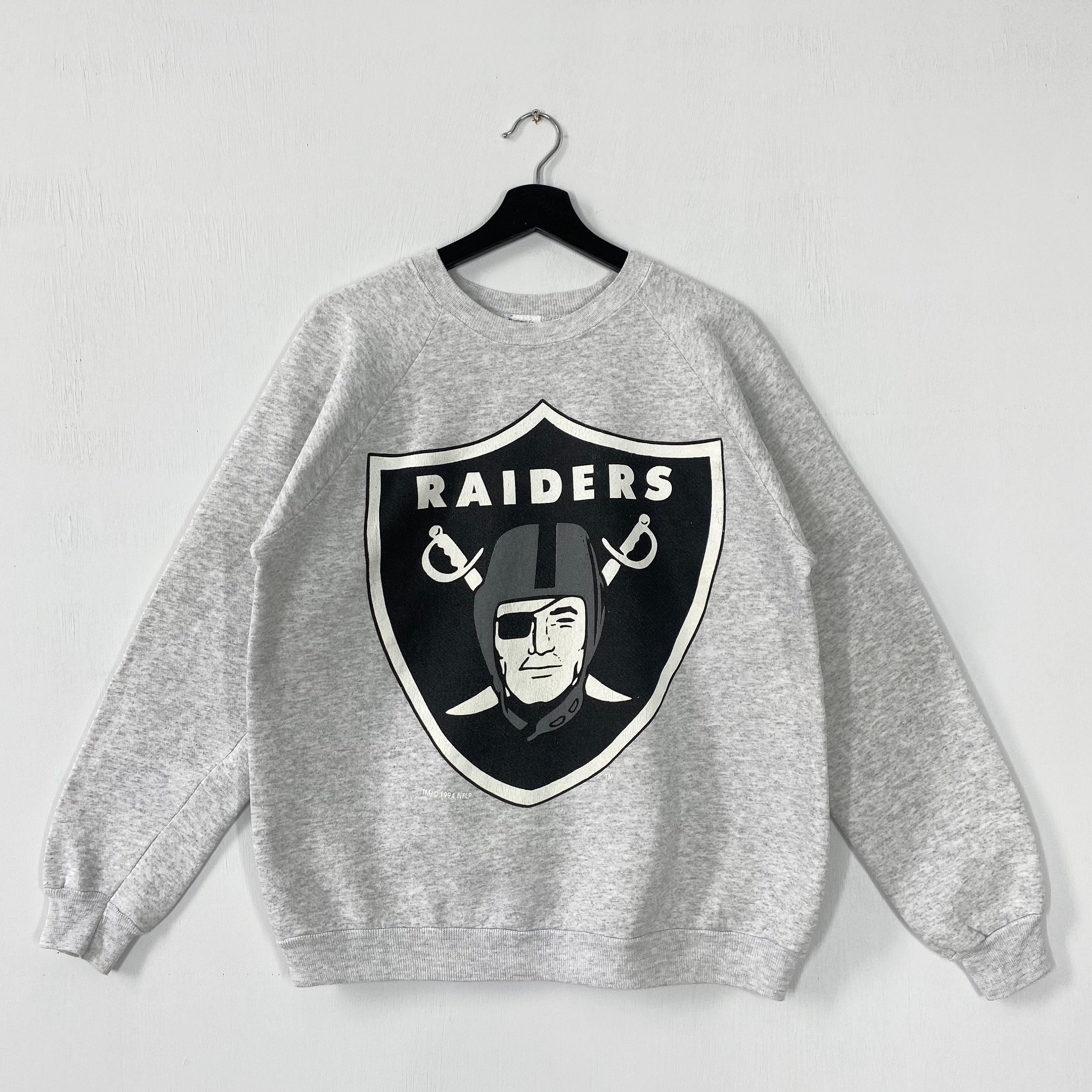 Vintage 90s Las Vegas Raiders Sweatshirt Raiders Crewneck Raiders Sweater Pullover Sportswear NFL Las Vegas Raiders Print Logo Grey Medium Sweatshirt – Aesthetic Look · Top Pick For Any Outfit