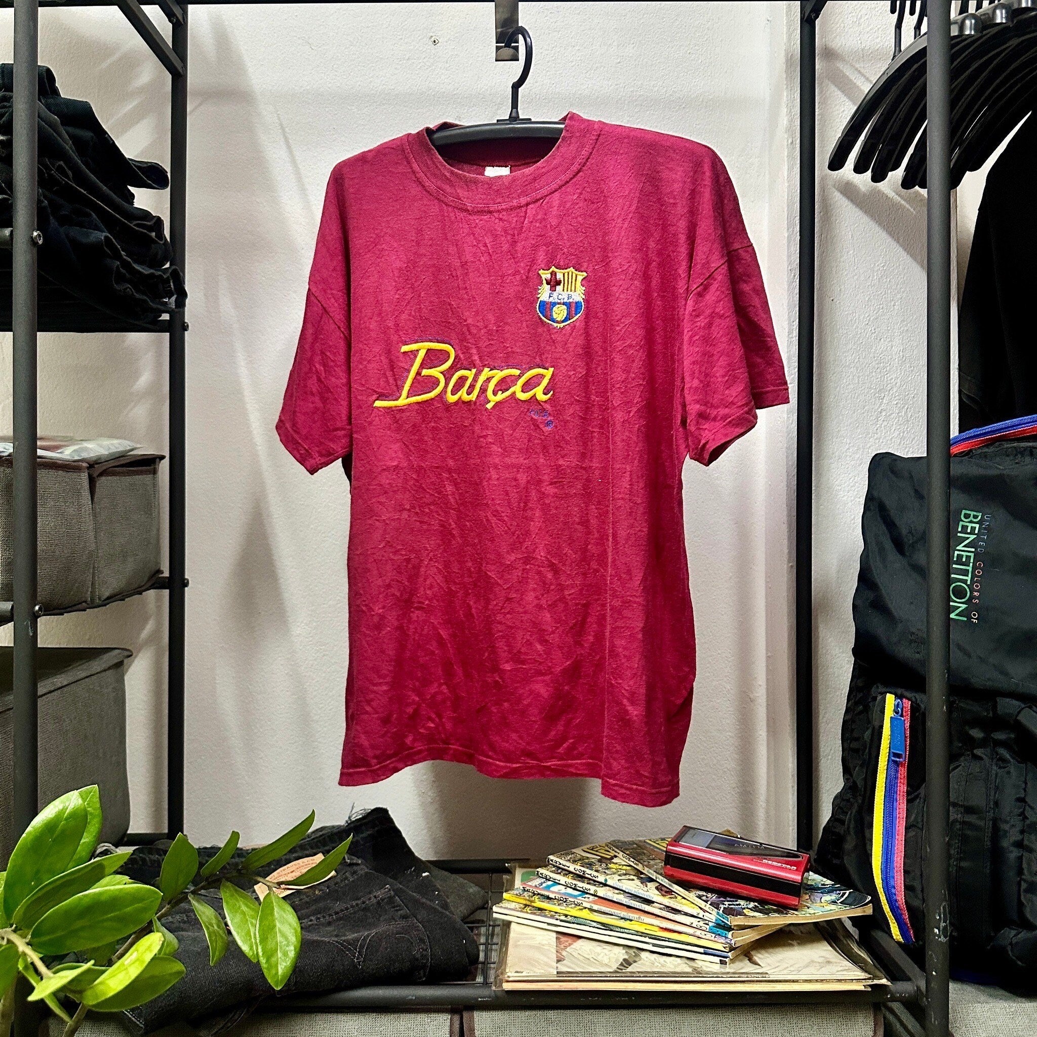 Vintage Barcelona Football Club T shirt Graphic Tee – Everyday Comfort · Top Pick For Any Outfit