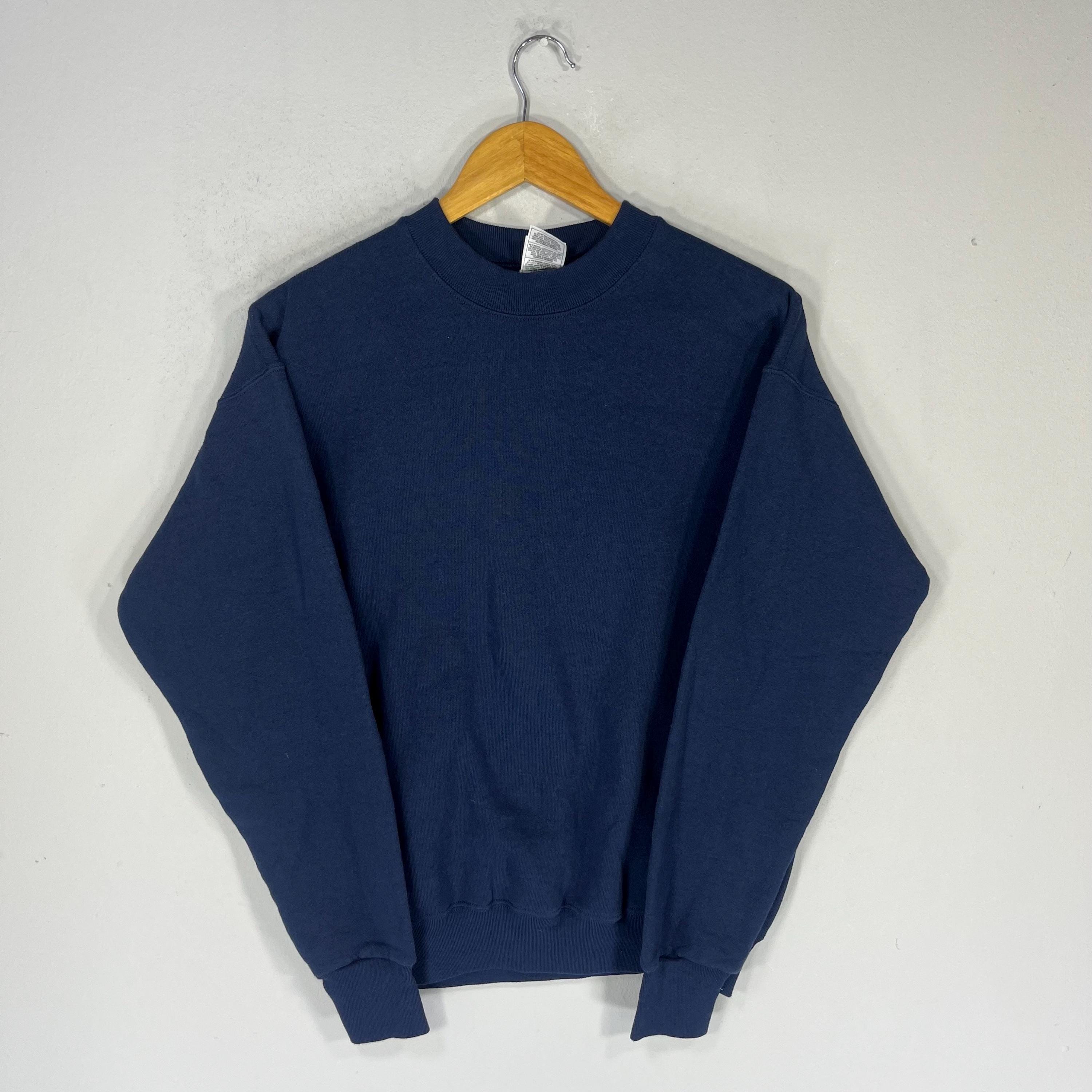 Vintage 90s Fruits Of The Loom Tag Plain Vintage Streetwear Sweatshirt Pullover Crewneck Sweater Colour NavyBlue Size Medium Sweatshirt – Easygoing Wear · Trending Graphic Apparel