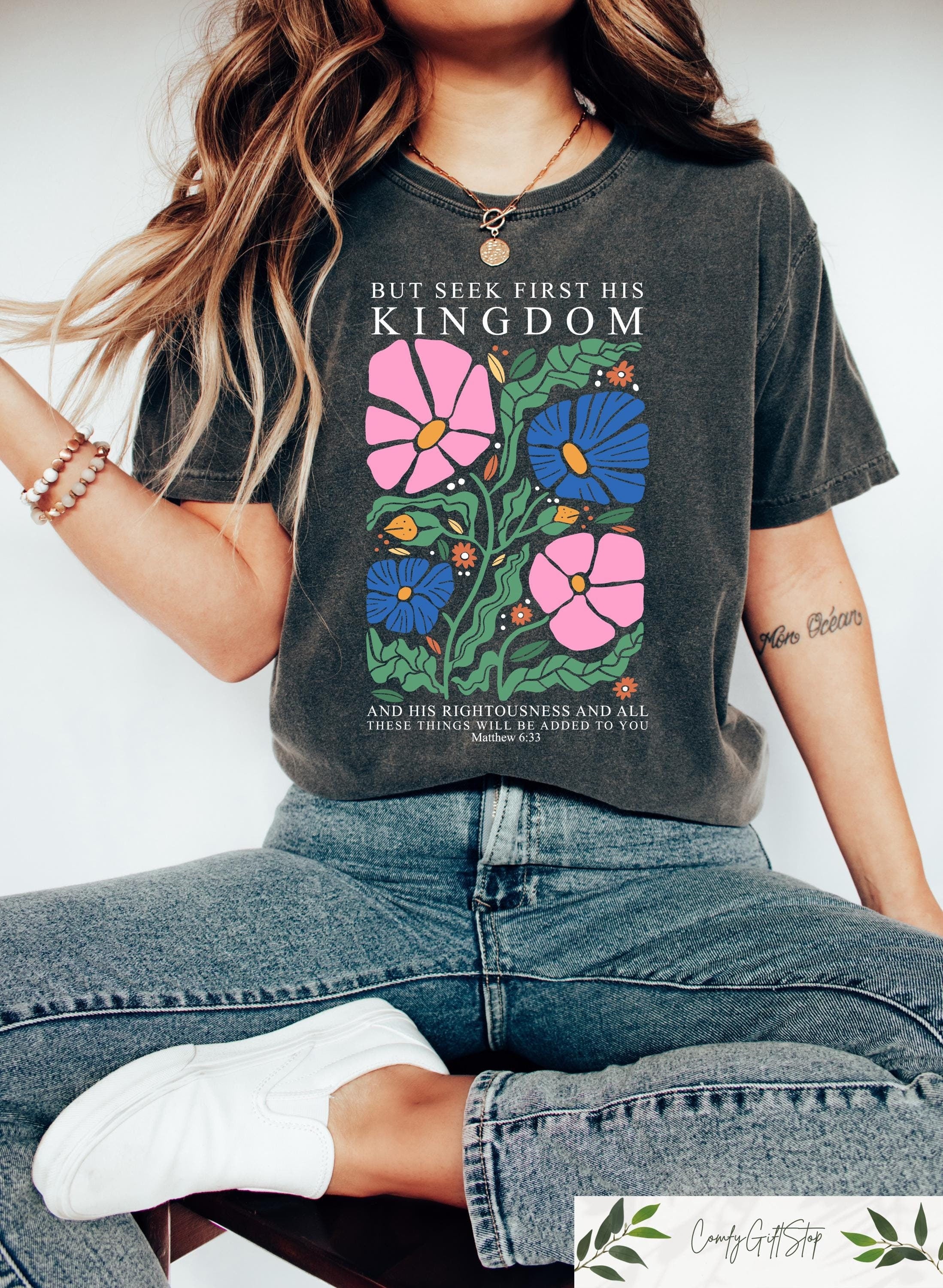 Retro Comfort Christian Shirt Christian Gifts Inspirational Sweatshirt Religious Shirt Bible Verse Shirt Church Group Shirts Sweatshirt – Aesthetic Look · Top Pick For Any Outfit