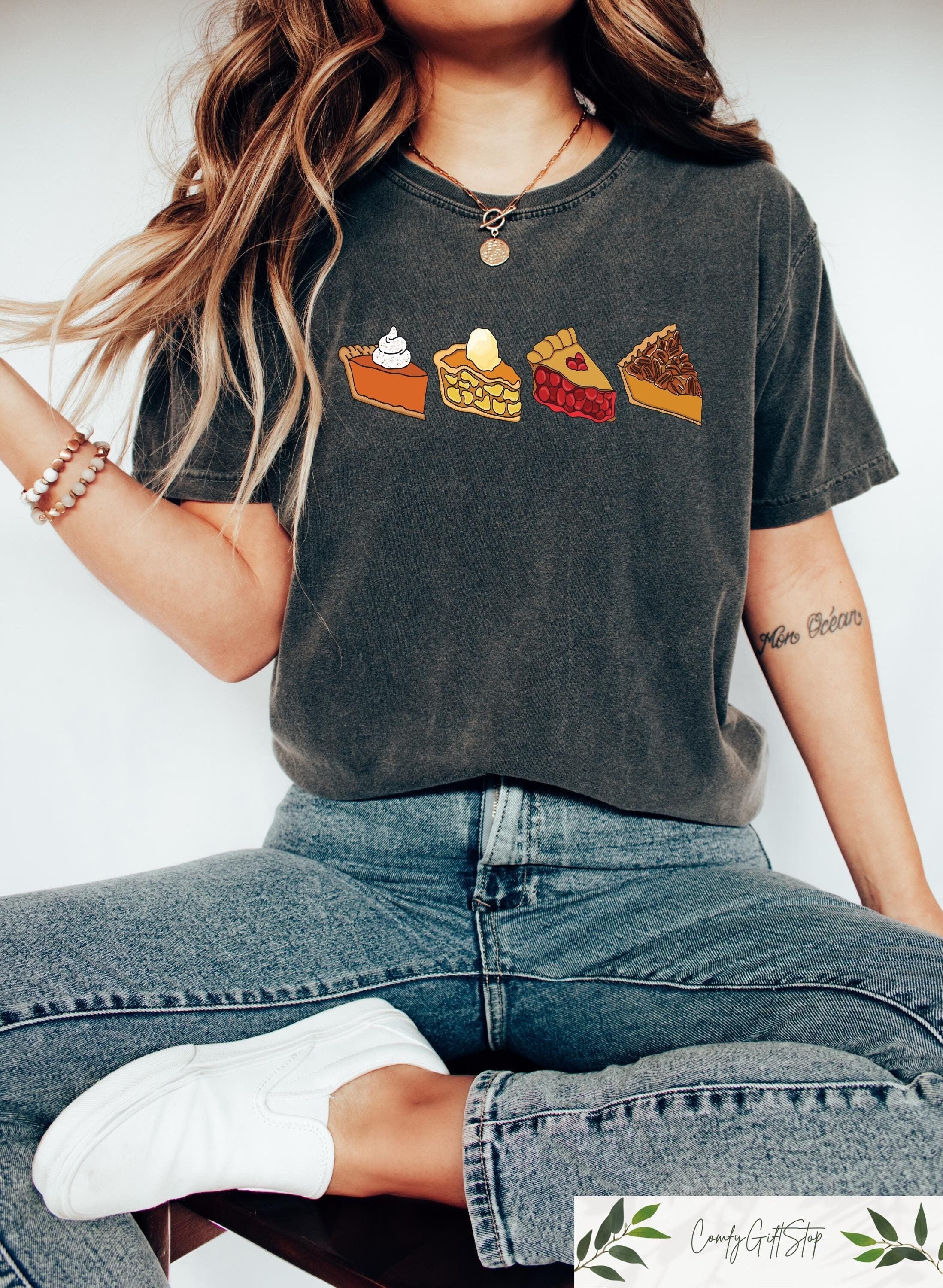 Pumpkin Pie Sweatshirt Thanksgiving Shirt Fall Graphic Tee Womens Fall Shirts Trendy Thanksgiving Shirt Gift For Thanksgiving Sweatshirt – Everyday Comfort · Must-Have Style