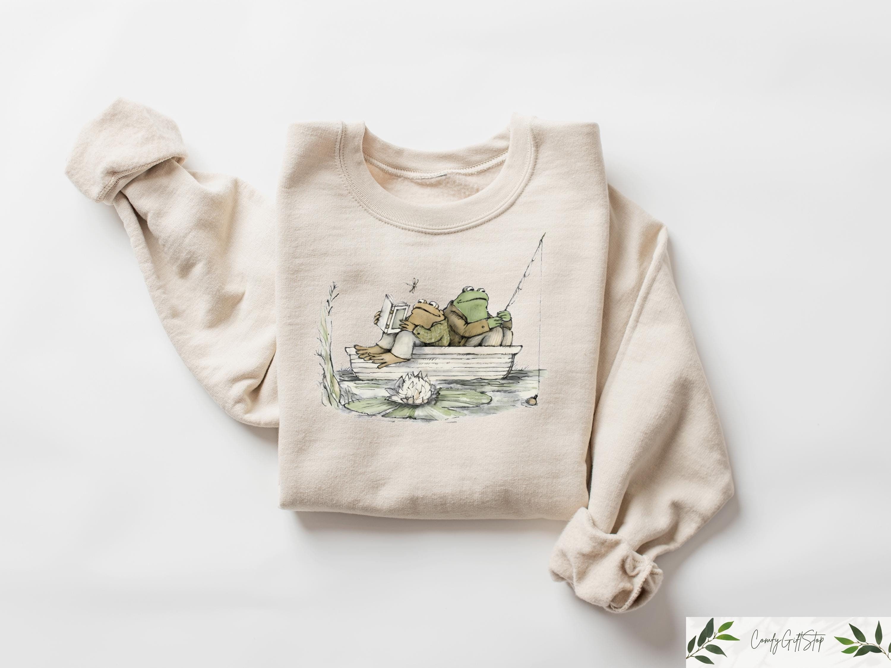 Frog 90s Graphic Shirt Unisex Oversize Cotton Toad Tee Nature Shirt Comfort Frog T Shirt Book Lovers Sweatshirt Sweatshirt – Easygoing Wear · Perfect For Daily Wear