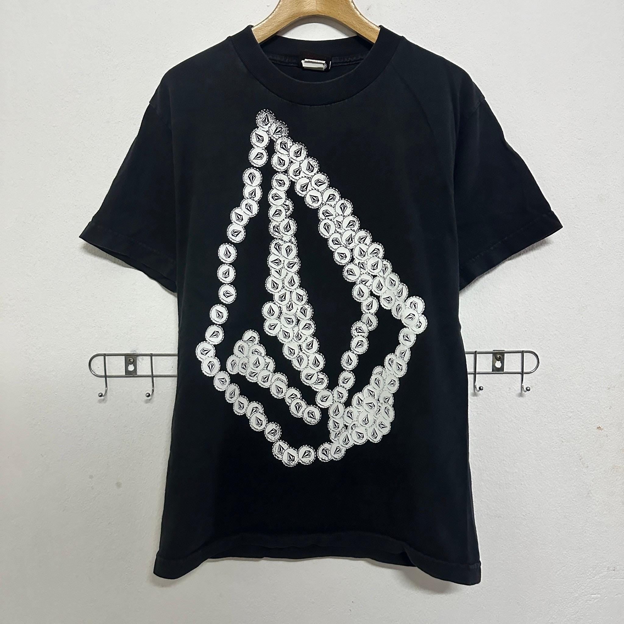 Vintage Volcom T Shirt Graphic Tee – Easygoing Wear · Perfect For Daily Wear