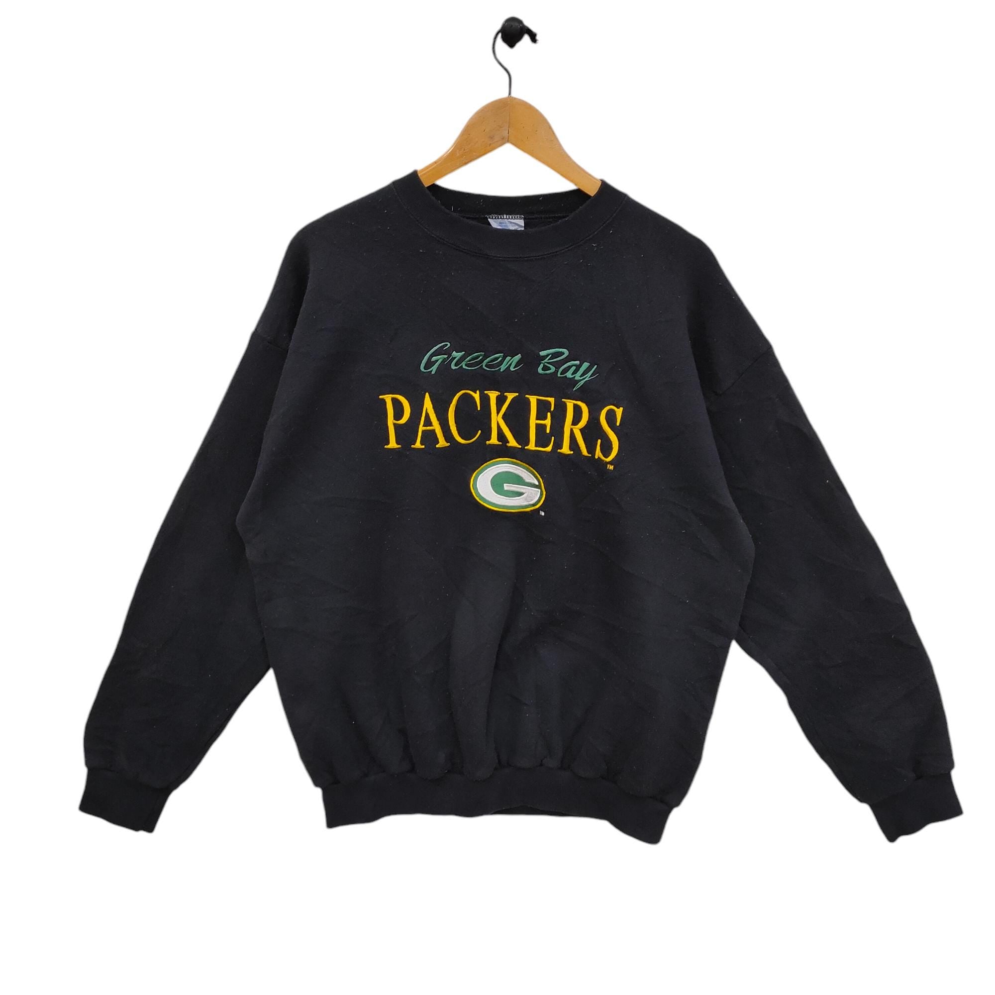 90s Green Bay Packers Sweatshirt Large Vintage Logo 7 NFL Embroidery Sweater Jumper Pullover Crewneck American Sportswear Black Size L Sweatshirt – Aesthetic Look · Must-Have Style