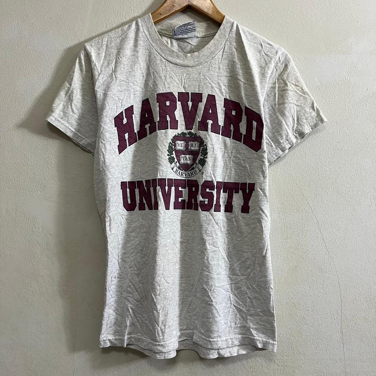 Vintage Harvard University T shirt Graphic Tee – Everyday Comfort · Perfect For Daily Wear