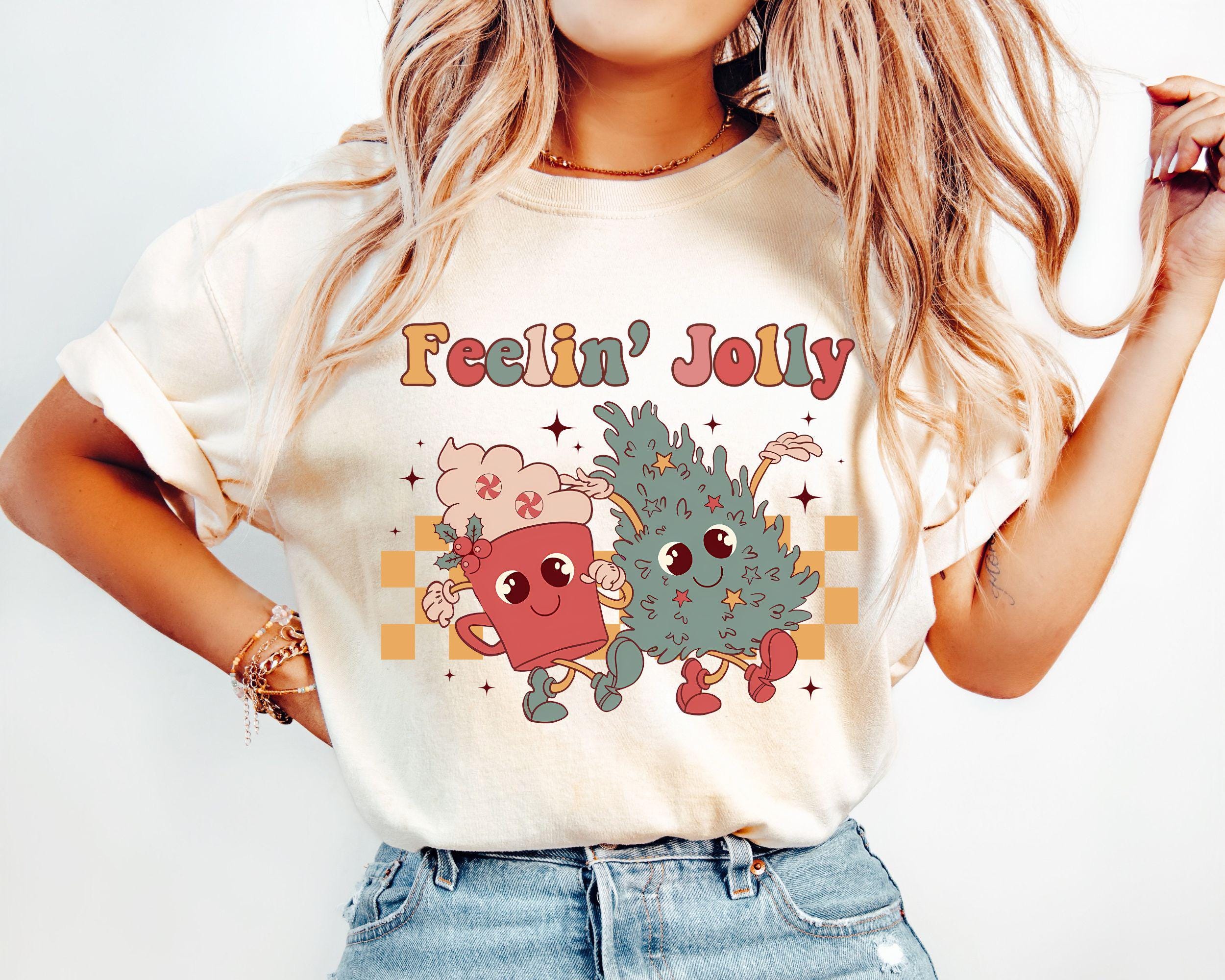 Feelin39 Joy Christmas Shirt Retro Christmas Holiday T shirt Christmas Tree Family Tee Christmas Cozy Outfit Winter Gifts Christmas Mom Graphic Tee – Cozy Vibes · High-Quality Print