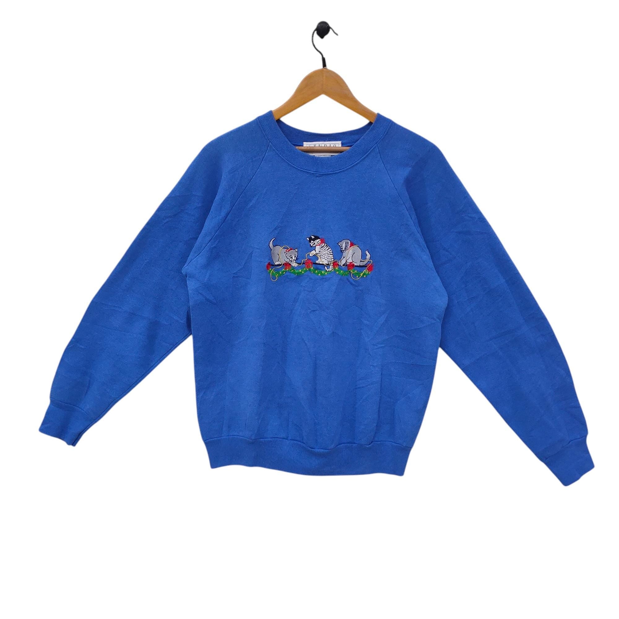 90s Raglan Sweatshirt Vintage Embroidery Kitten Cat Kitty Sweater Jumper Pullover Crewneck Blue Sweatshirt – Cozy Vibes · Great Gift For Fans