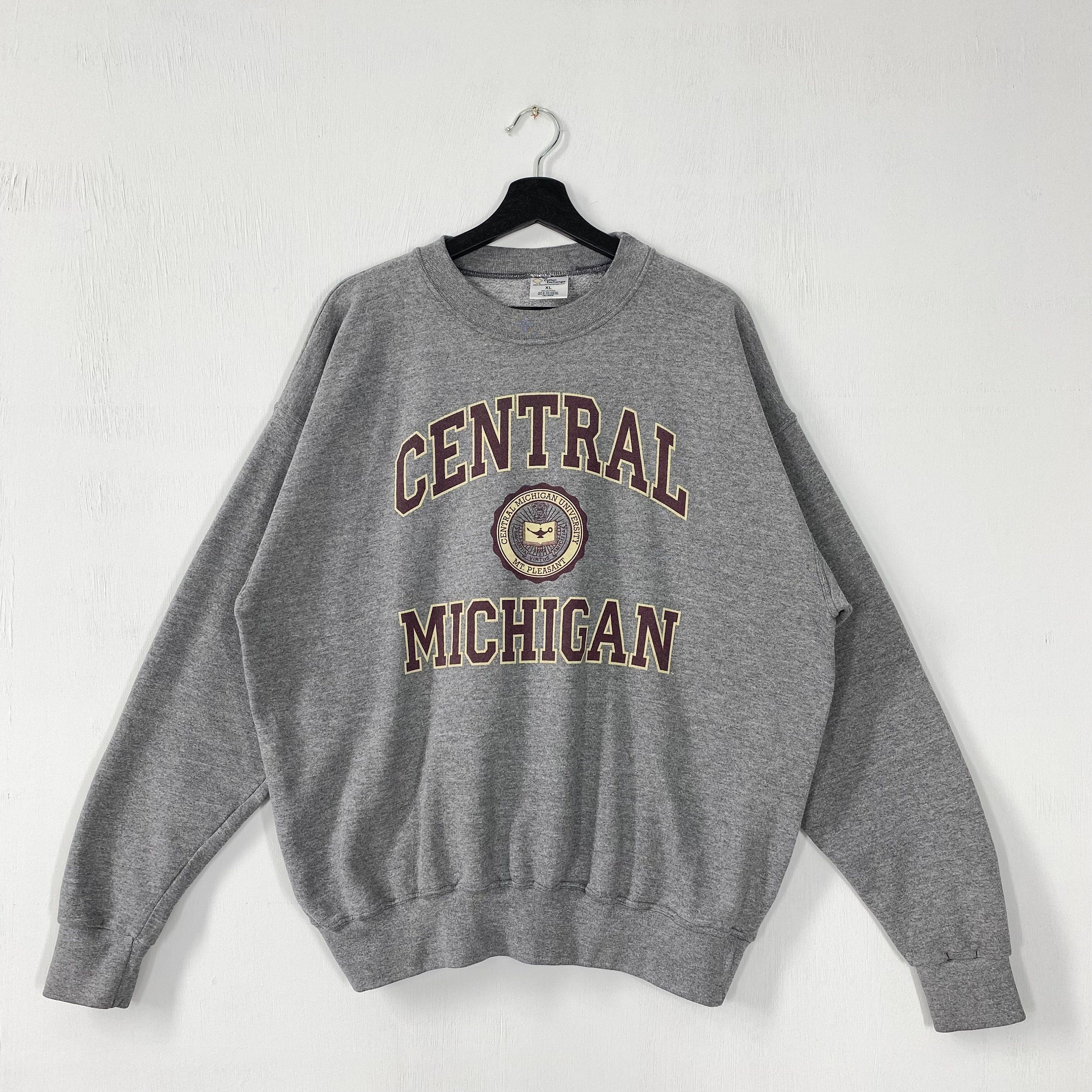 Vintage Central Michigan University Sweatshirt Central Michigan Crewneck Central MI Sweater Central Michigan Chippewas Print Logo XLarge Sweatshirt – Warm & Stylish · High-Quality Print