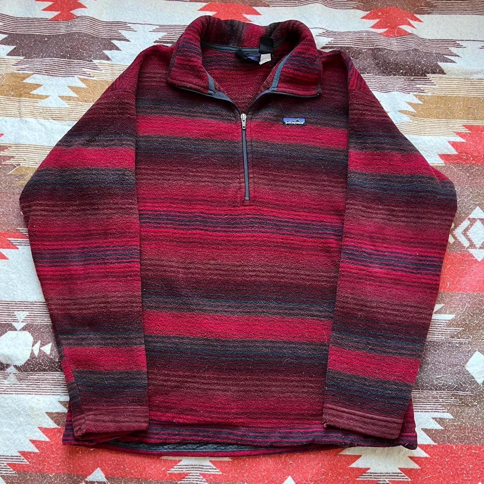 Vintage Rare 90s Red Striped Patagonia Synchilla Pullover Graphic Tee – Easygoing Wear · Trending Graphic Apparel
