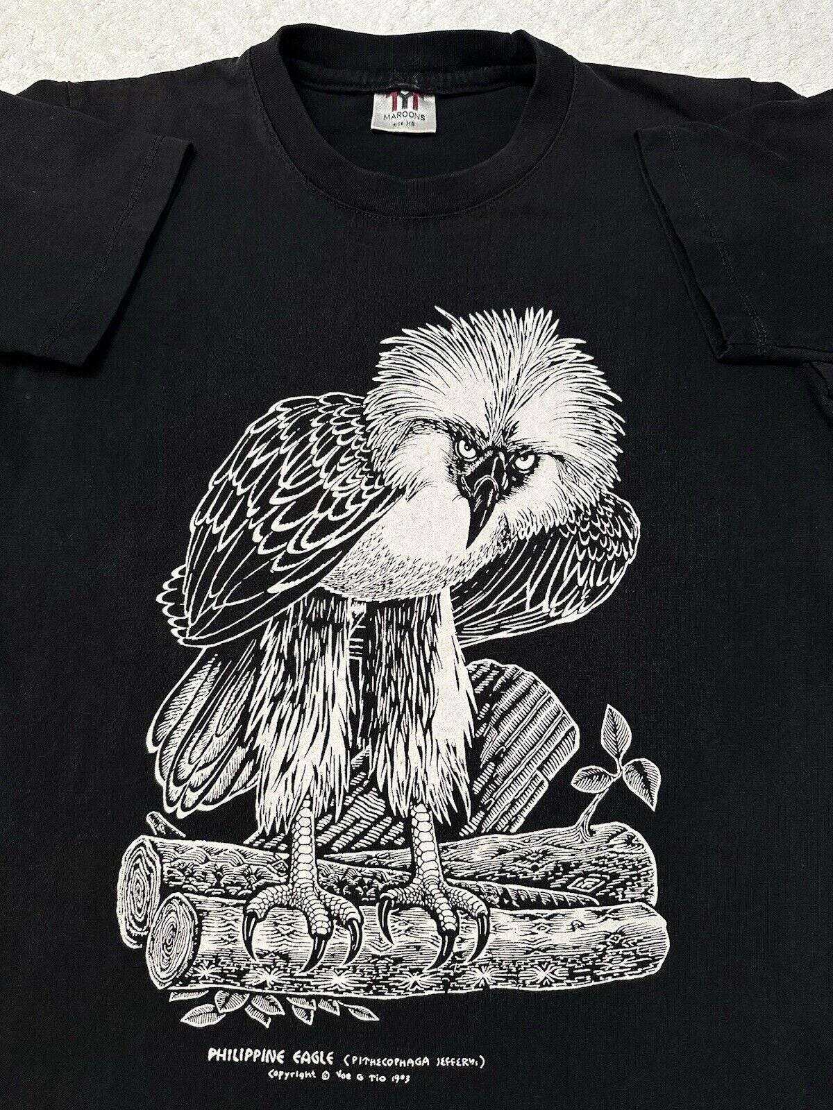 Vintage 90s 1993 Philippine Eagle Pithecophaga Jefferyi Artwork Art T Shirt XS S Graphic Tee – Aesthetic Look · Perfect For Daily Wear