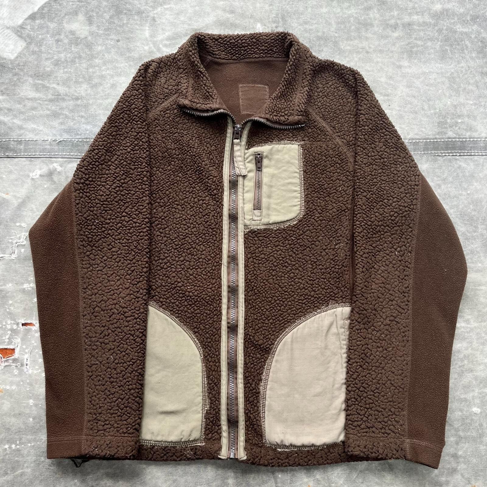 Vintage Patagonia Style Chocolate Brown Deep Pile Jacket Graphic Tee – Everyday Comfort · Great Gift For Fans