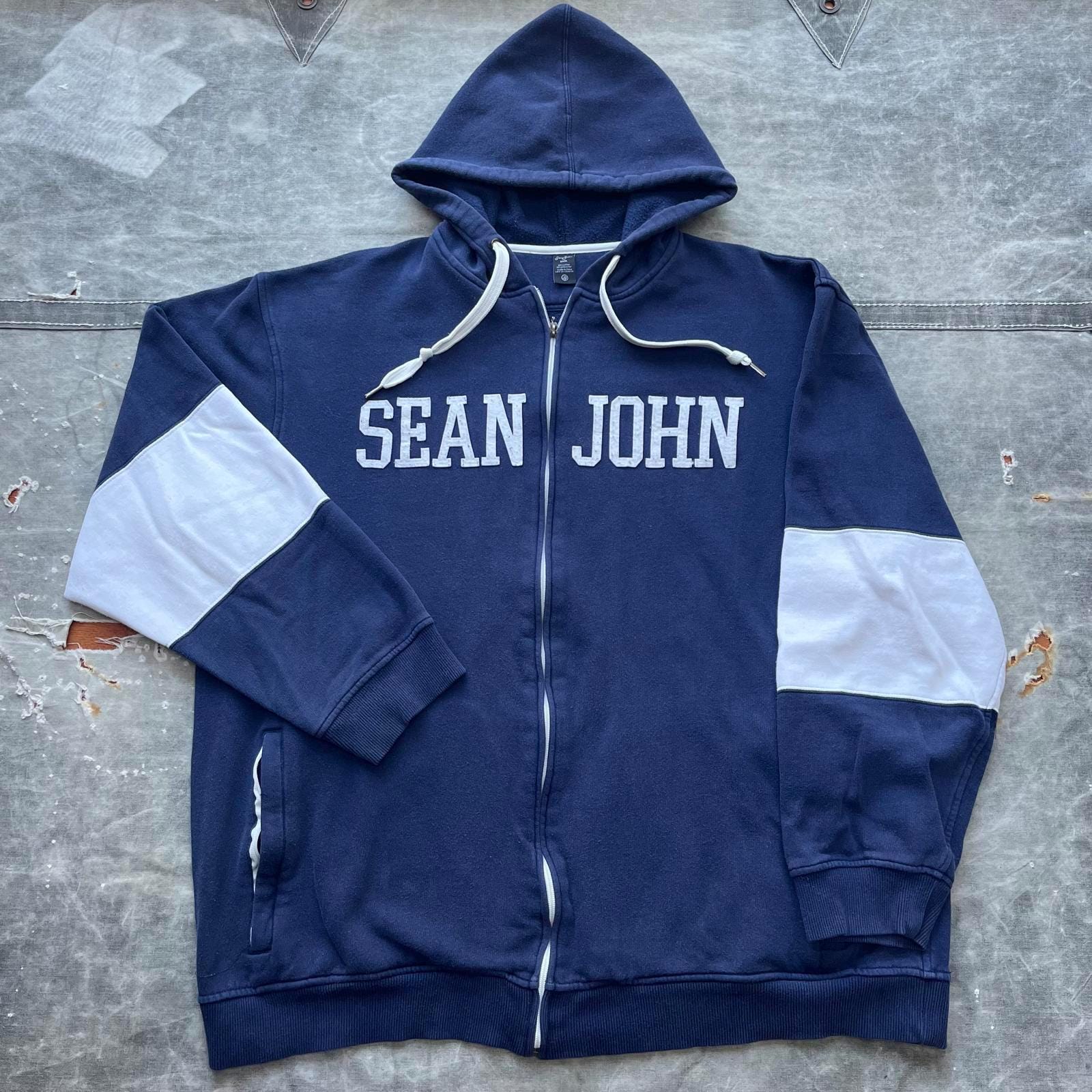Vintage Y2K Sean John Full Zip Grunge Skater Hoodie Hoodie – Bold Style · Top Pick For Any Outfit