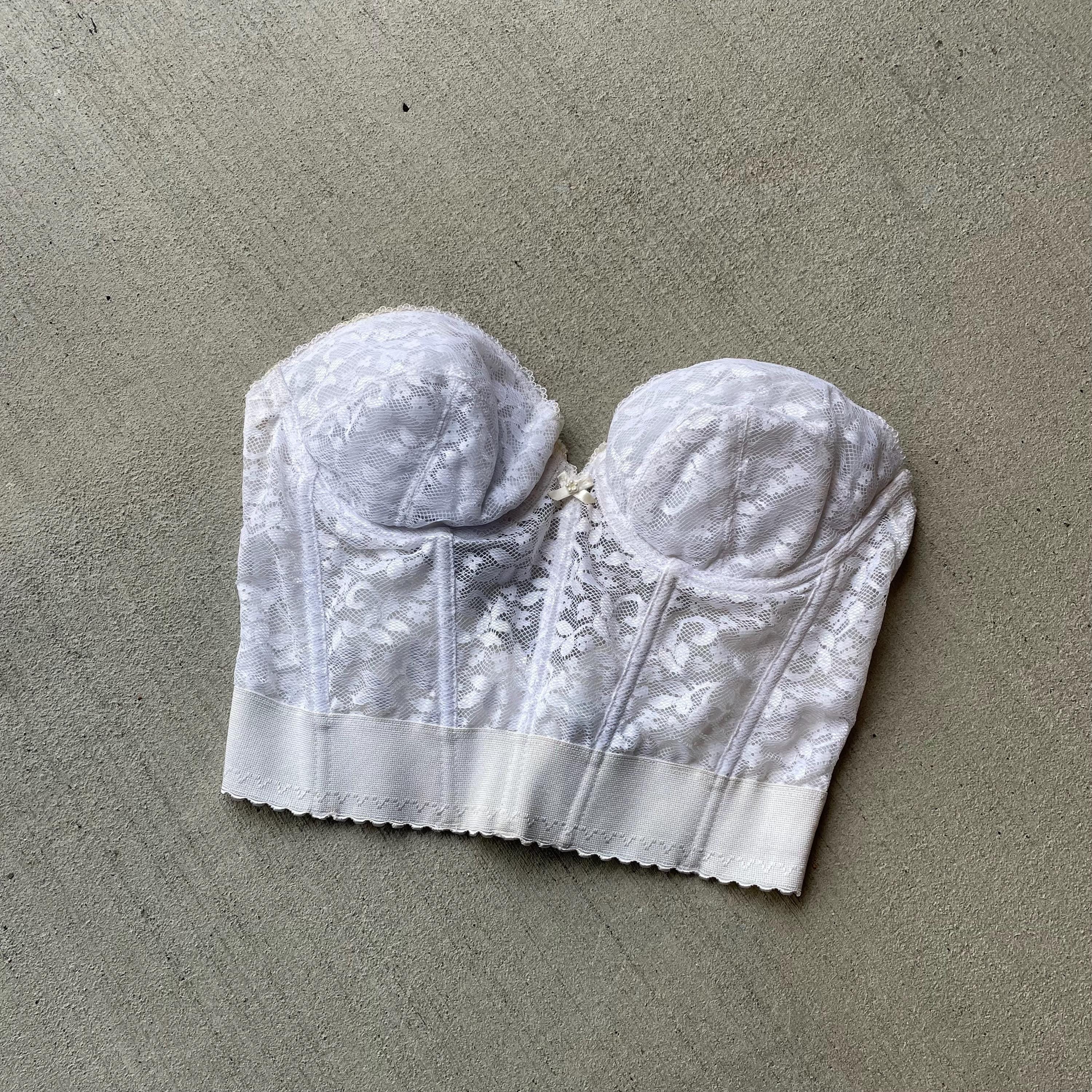 90s vintage white lace corset size 36C sister sizes 34D 38B Graphic Tee – Cozy Vibes · Trending Graphic Apparel
