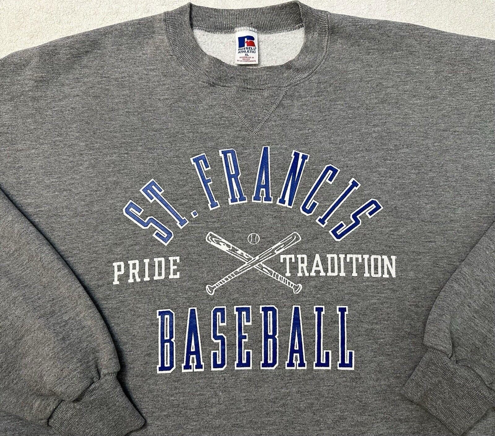 Vintage 1990s St Francis School Baseball Team Russell Athletic Sweatshirt XL Sweatshirt – Warm & Stylish · Trending Graphic Apparel