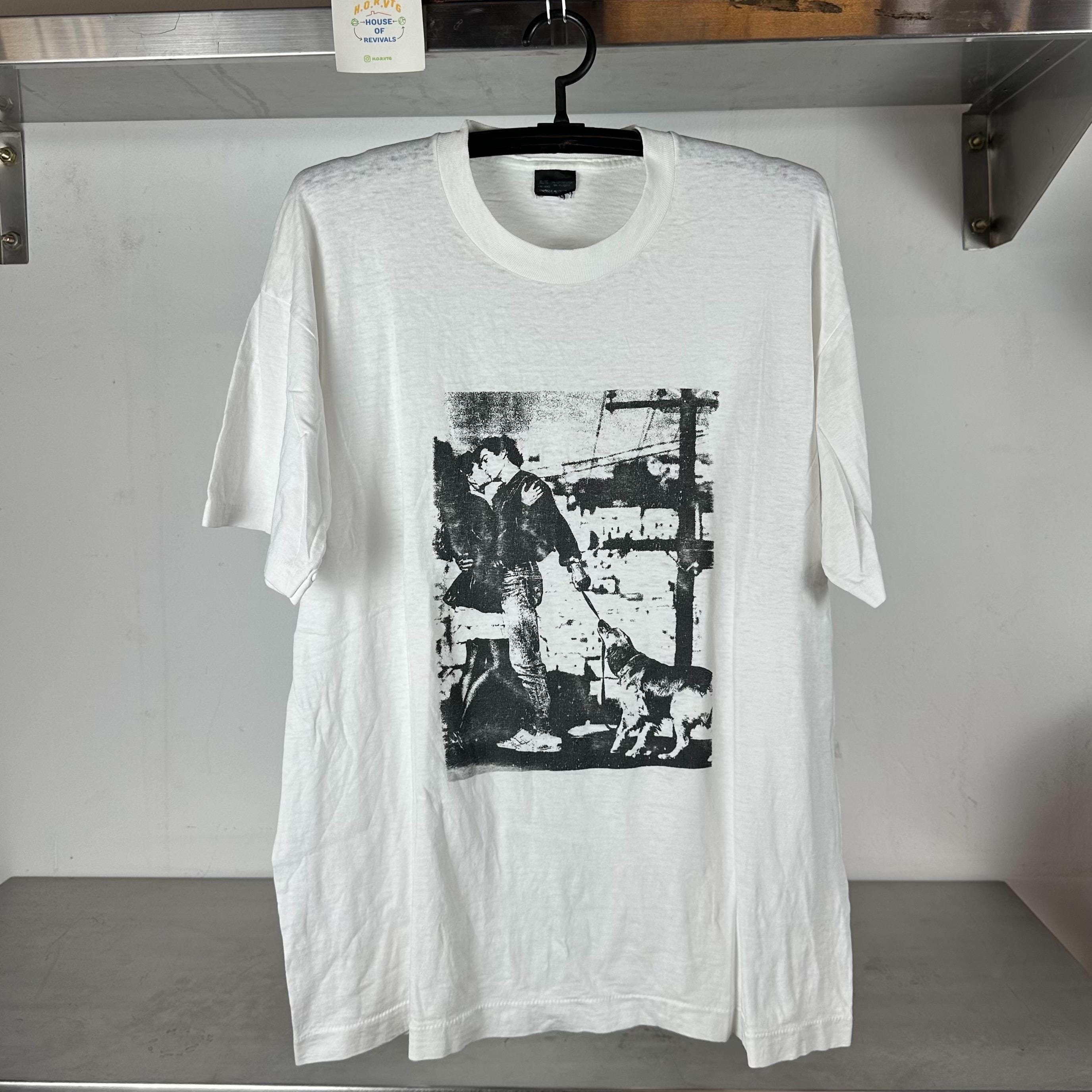 Vintage 80s Kissing Photo XL single stitch T shirt Vintage Art Tshirt Vintage Romantic Tshirt 80s Vintage Tshirt Graphic Tee – Fan Favorite · Must-Have Style