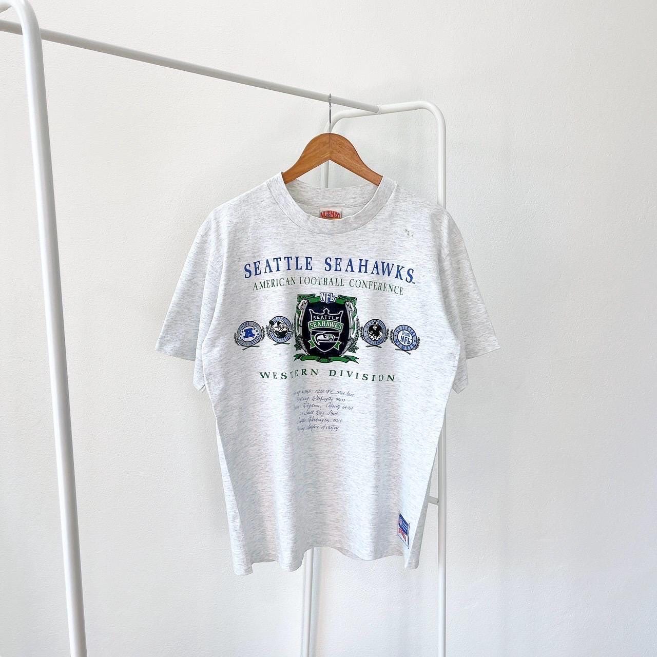 90s Seattle Seahawks NFL football Nutmeg gray t shirt L Graphic Tee – Fan Favorite · High-Quality Print
