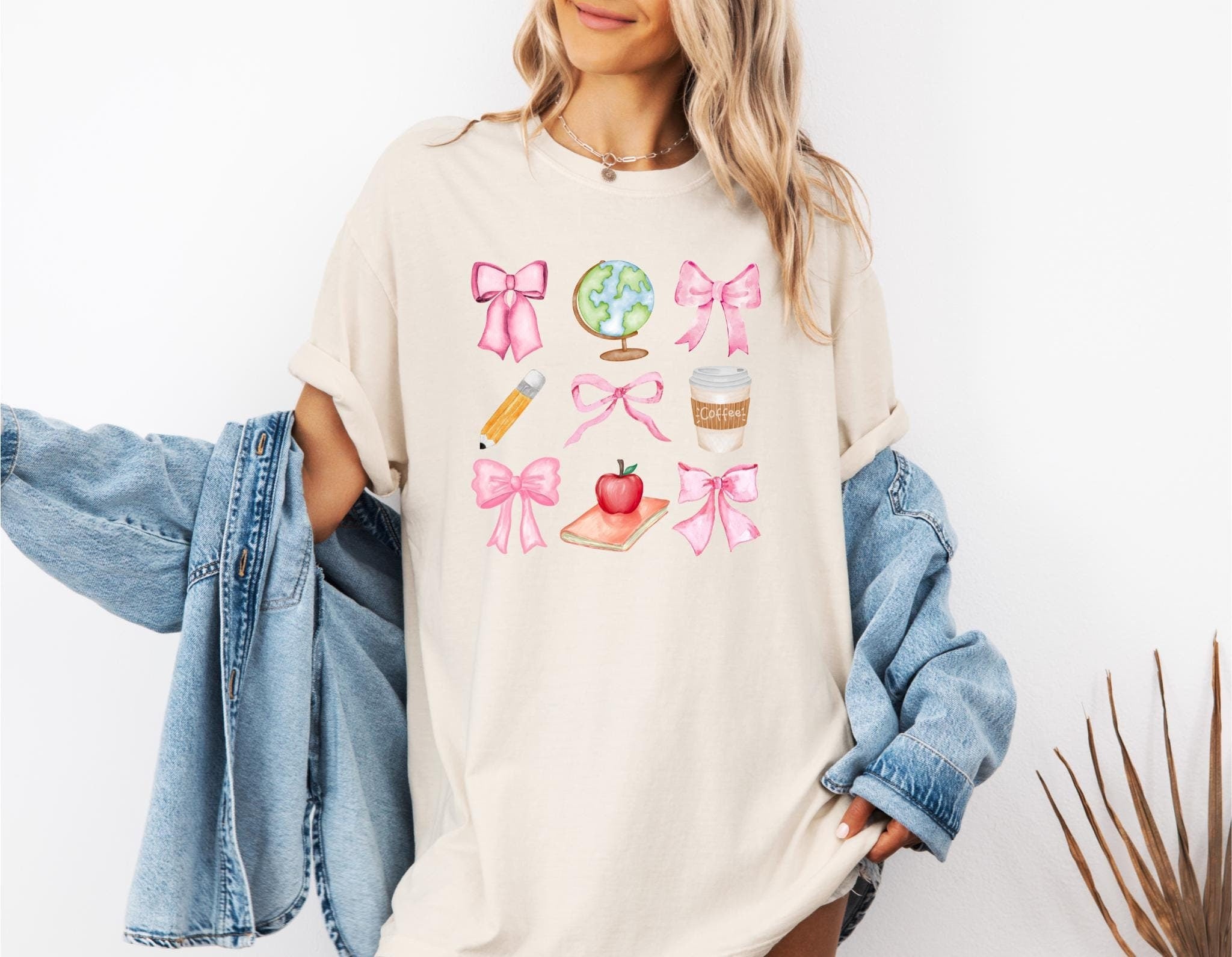 Teacher T Shirt with Pink Bows Coquette Crewneck Back to School Shirt Teacher Appreciation Elementary Teacher ShirtTrendy Graphic Tee – Warm & Stylish · High-Quality Print