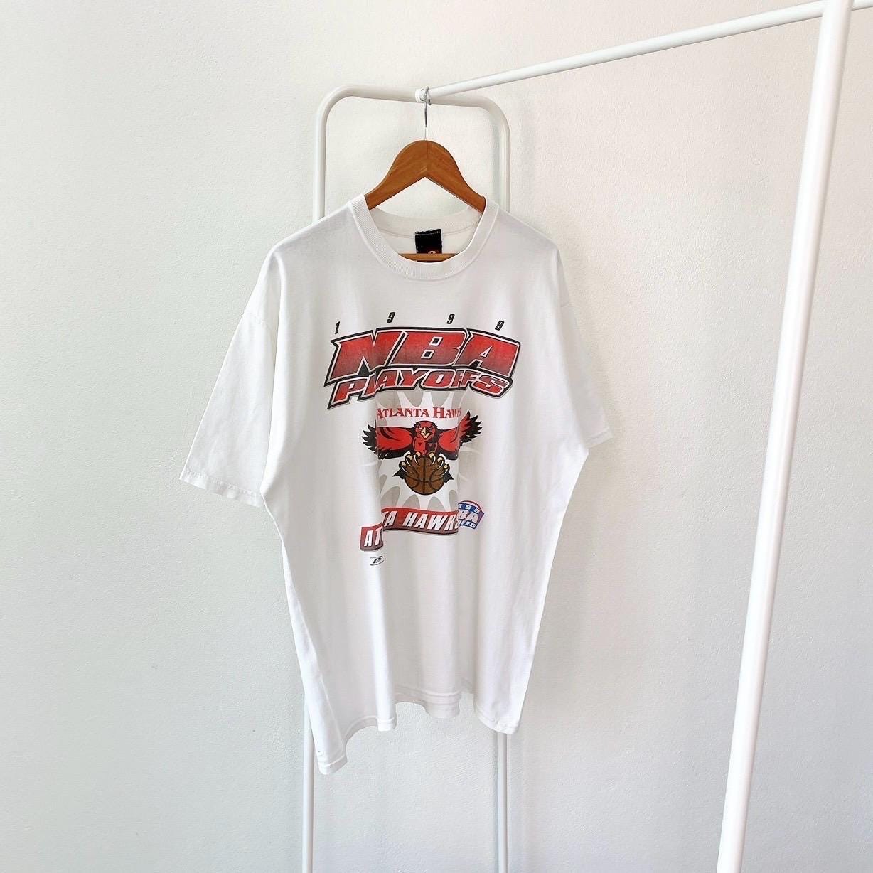 Vintage 90s Atlanta Hawks 1999 basketball vintage white t shirt XL Graphic Tee – Everyday Comfort · Trending Graphic Apparel