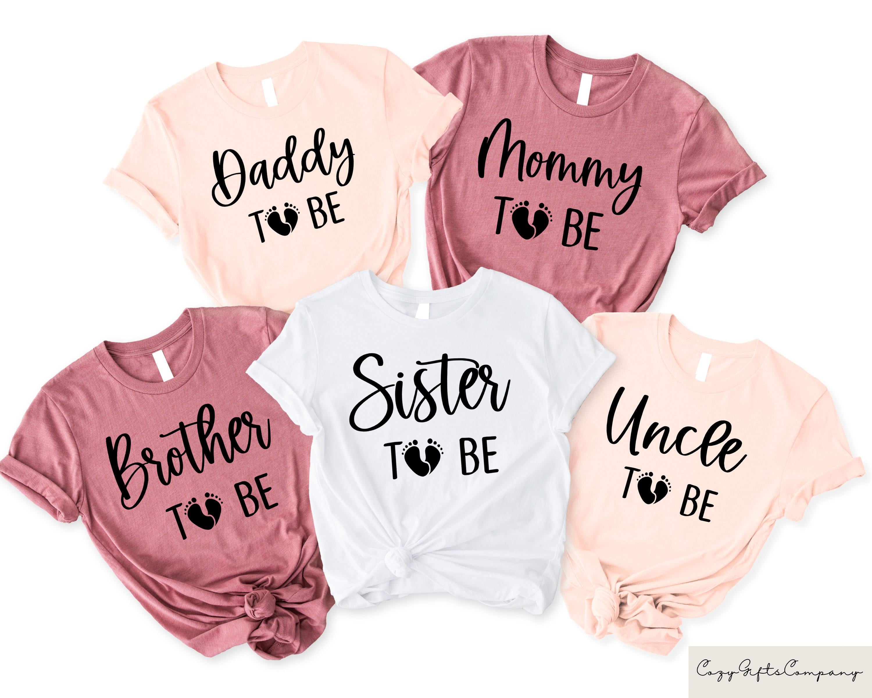 Mommy To Be Daddy To Be T shirt Family Welcoming Baby Shirt Baby Reveal Sweatshirt New Mom Gift Pregnancy Crewneck Baby Shower Tee Sweatshirt – Warm & Stylish · Great Gift For Fans